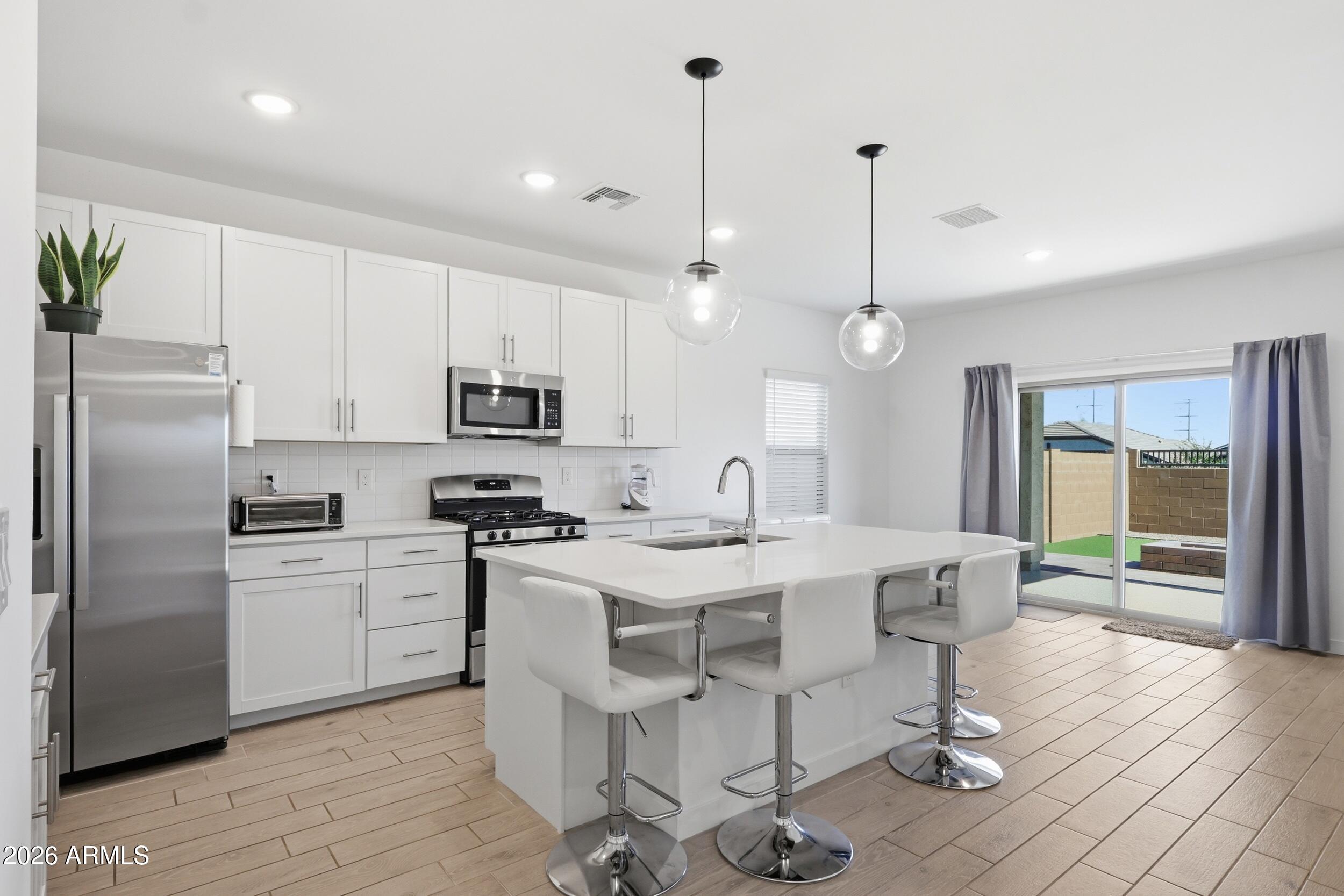 STERLING VISTA - Residential
