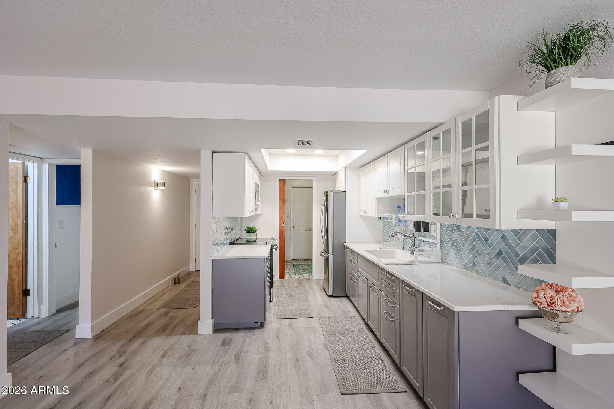 VILLA DEL MONTE - Residential