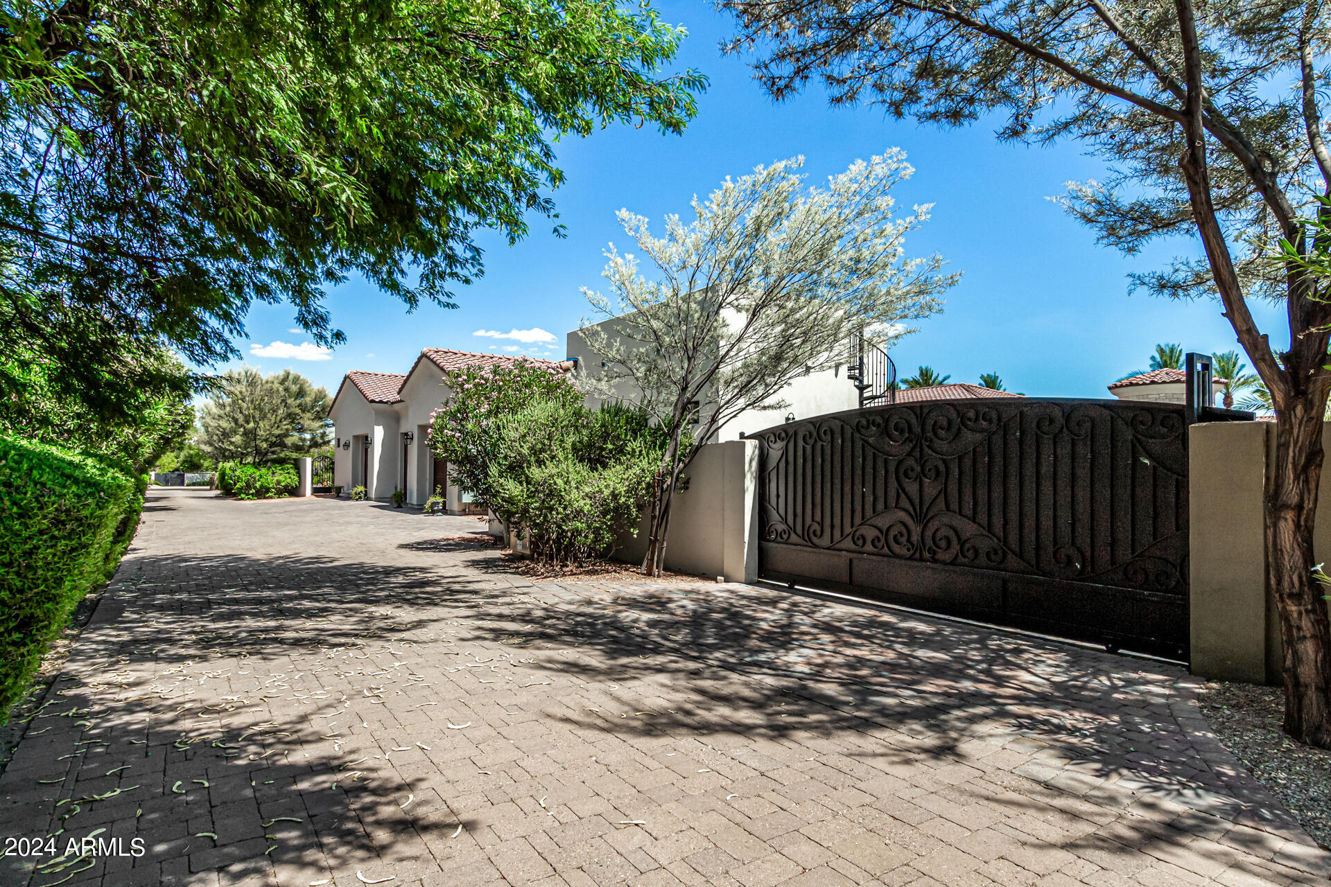 Metes and Bounds - Residential
