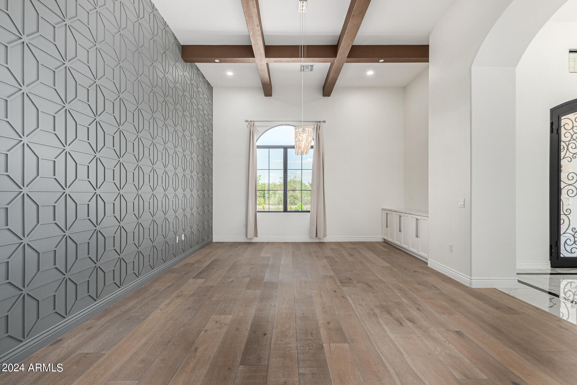 Metes and Bounds - Residential