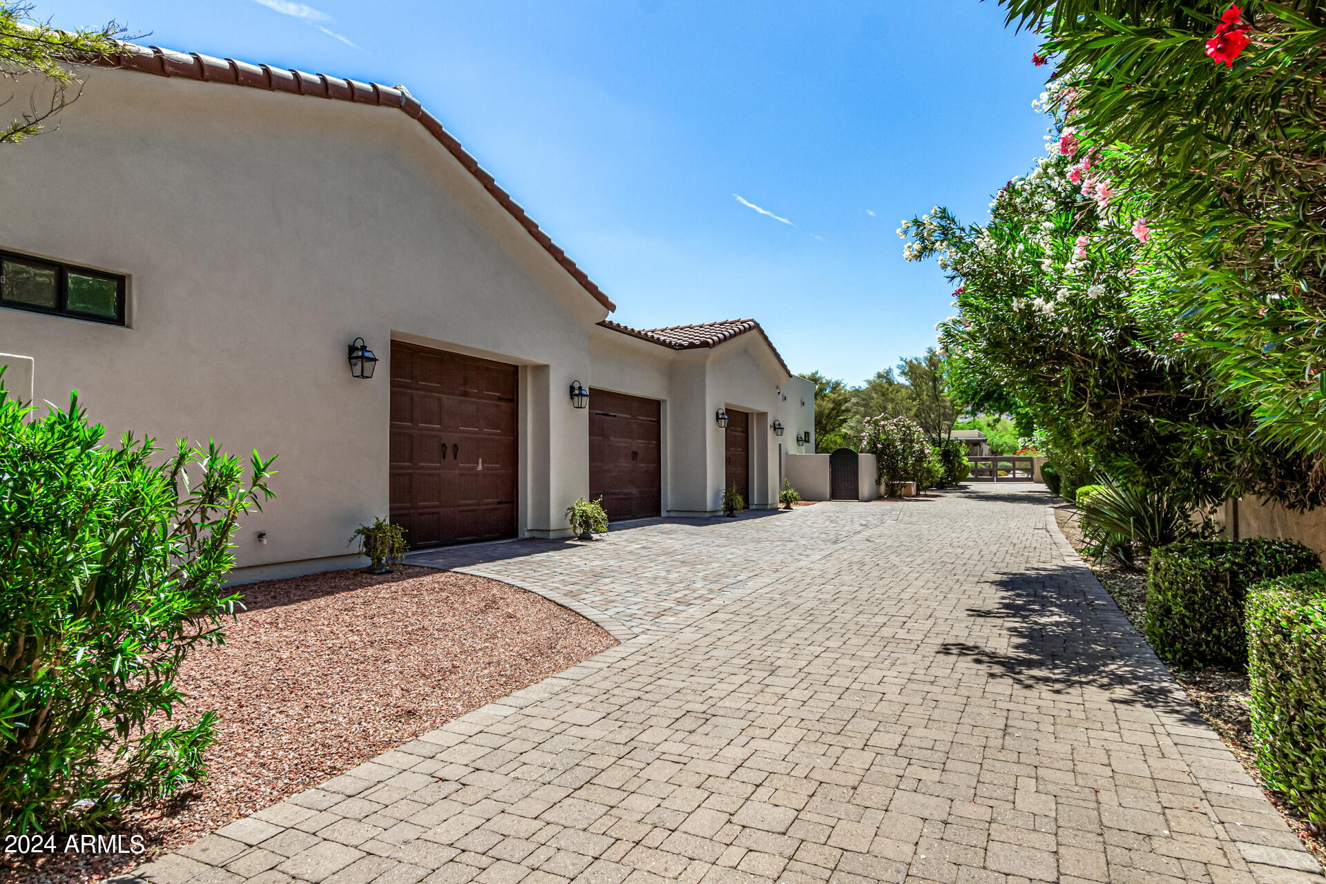 Metes and Bounds - Residential