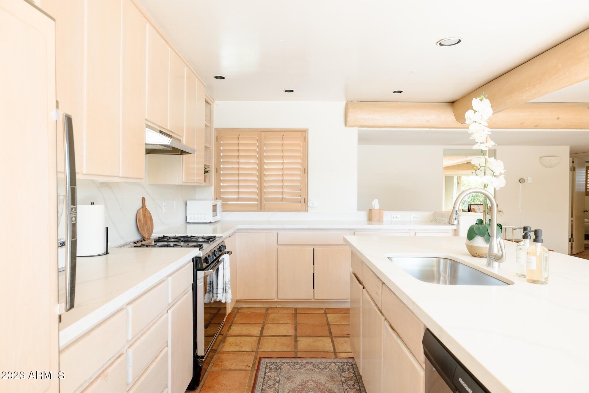 CAVALIER VISTA 4A - Residential