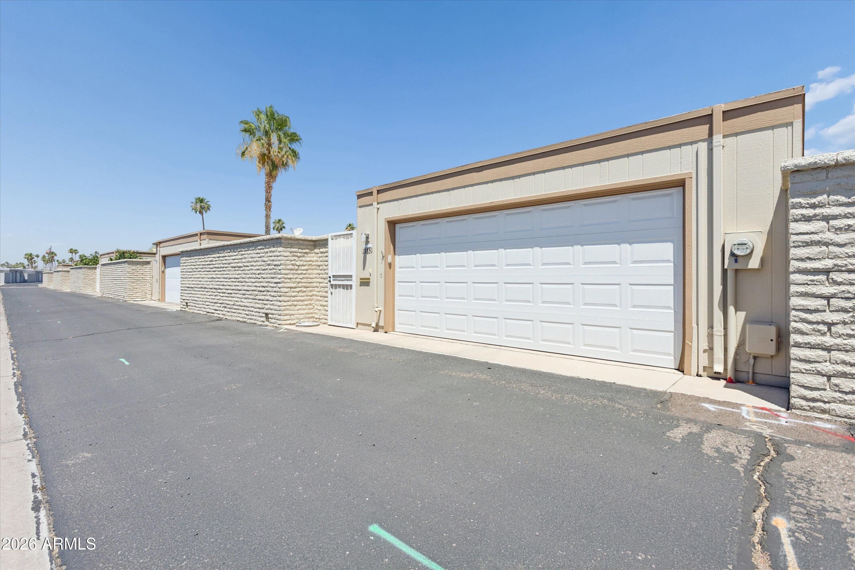 SUN CITY UNIT 17D LOTS 1 TO 127 AND TRACTS A B AND - Residential