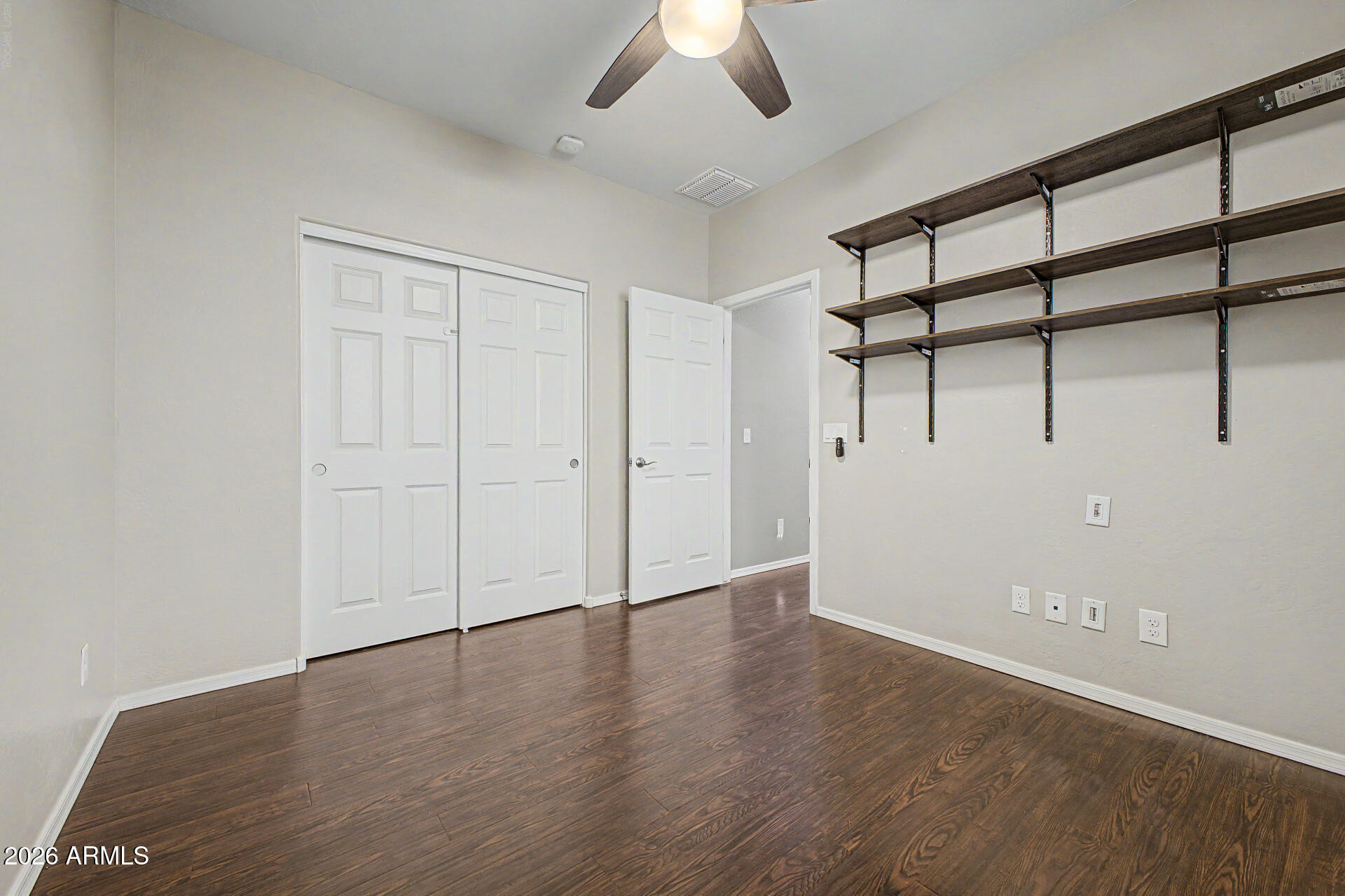 TRAVIS PARK - Residential