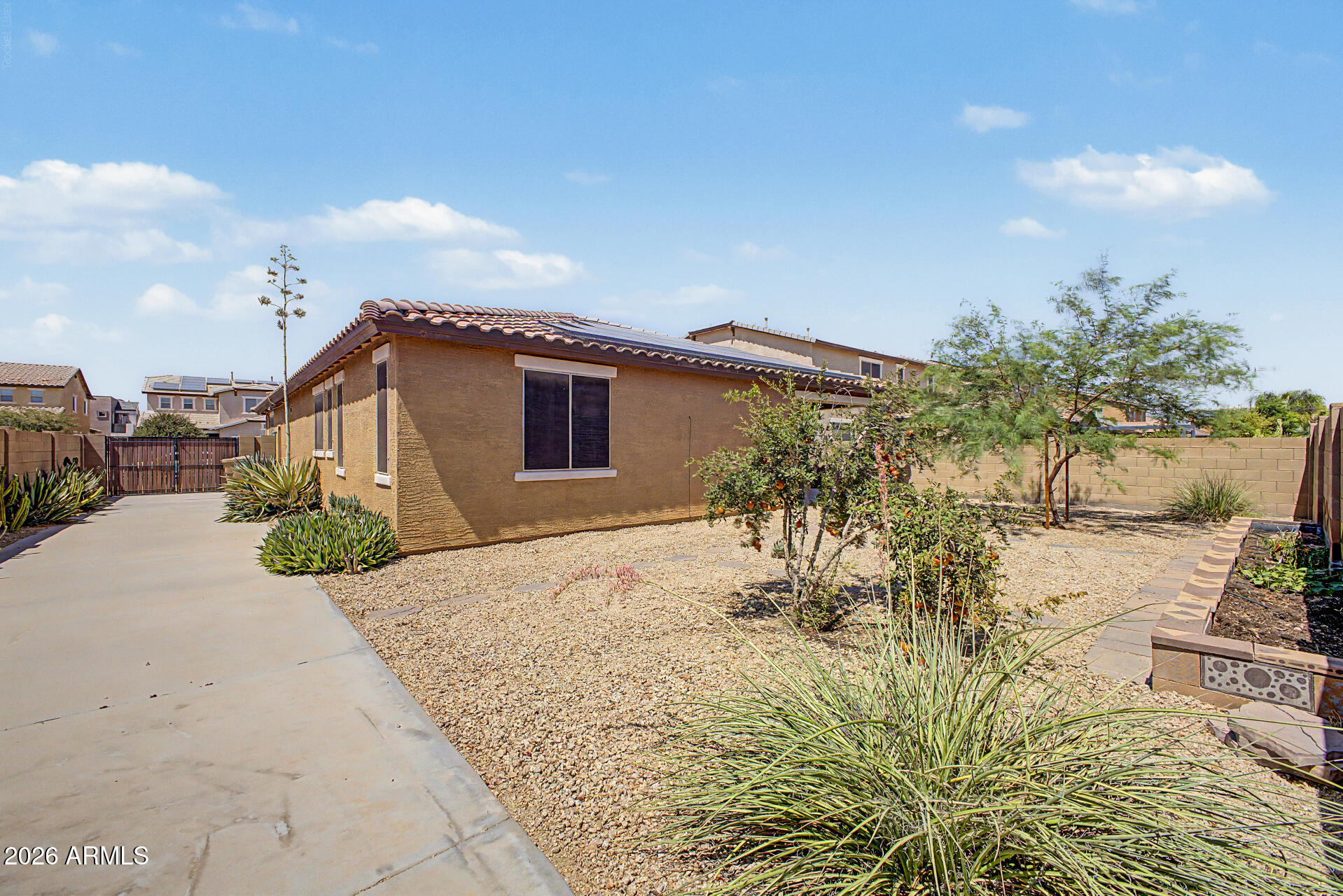 TRAVIS PARK - Residential