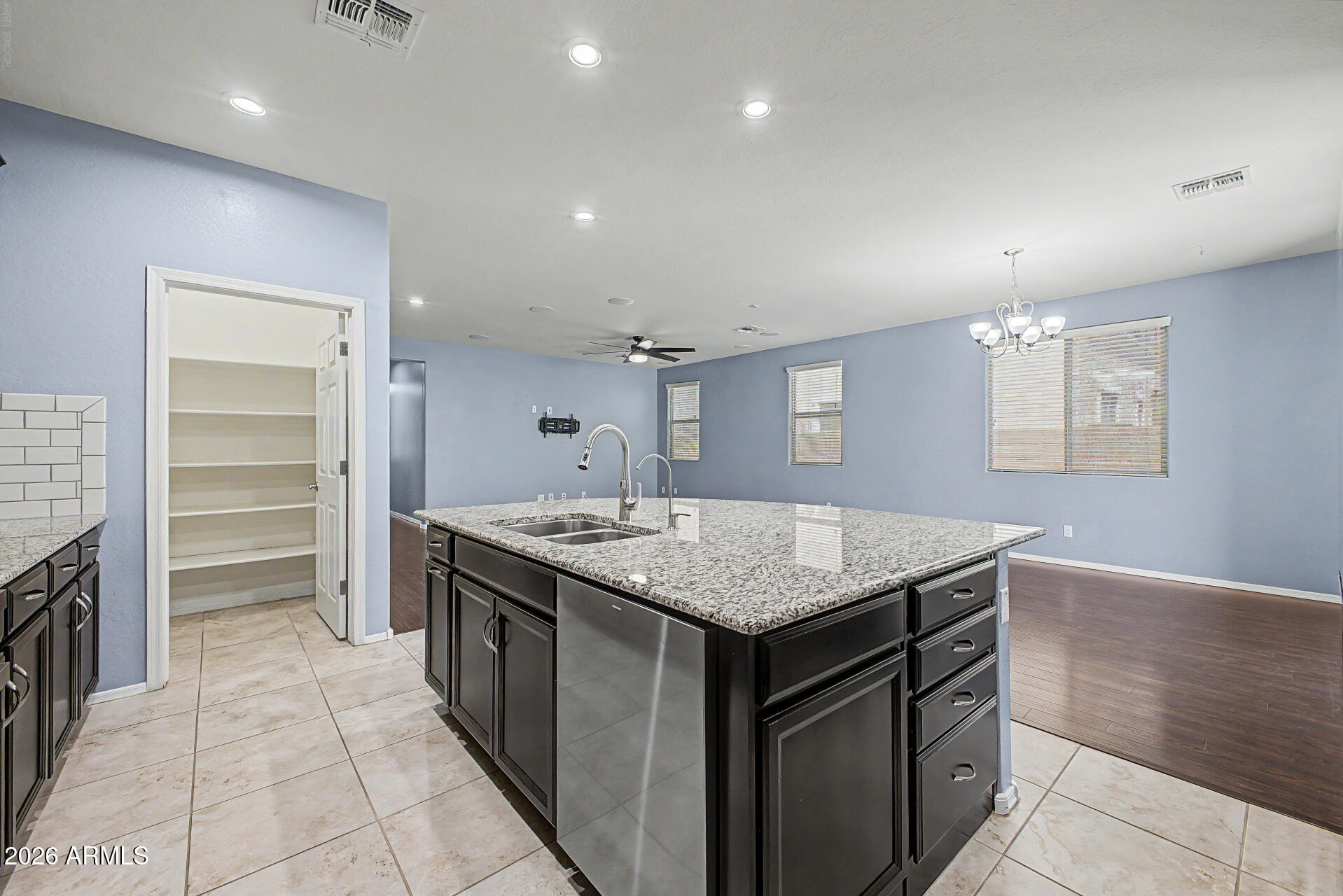 TRAVIS PARK - Residential