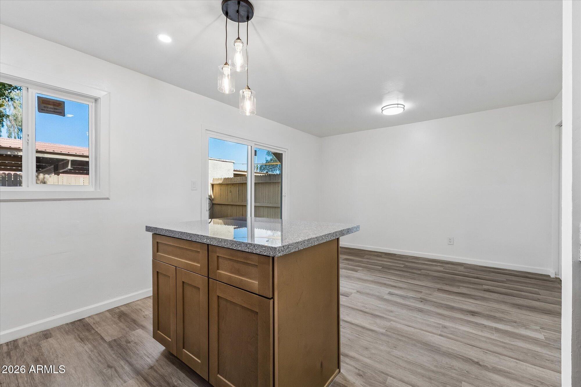 PACE ROSEWOOD AMD - Residential