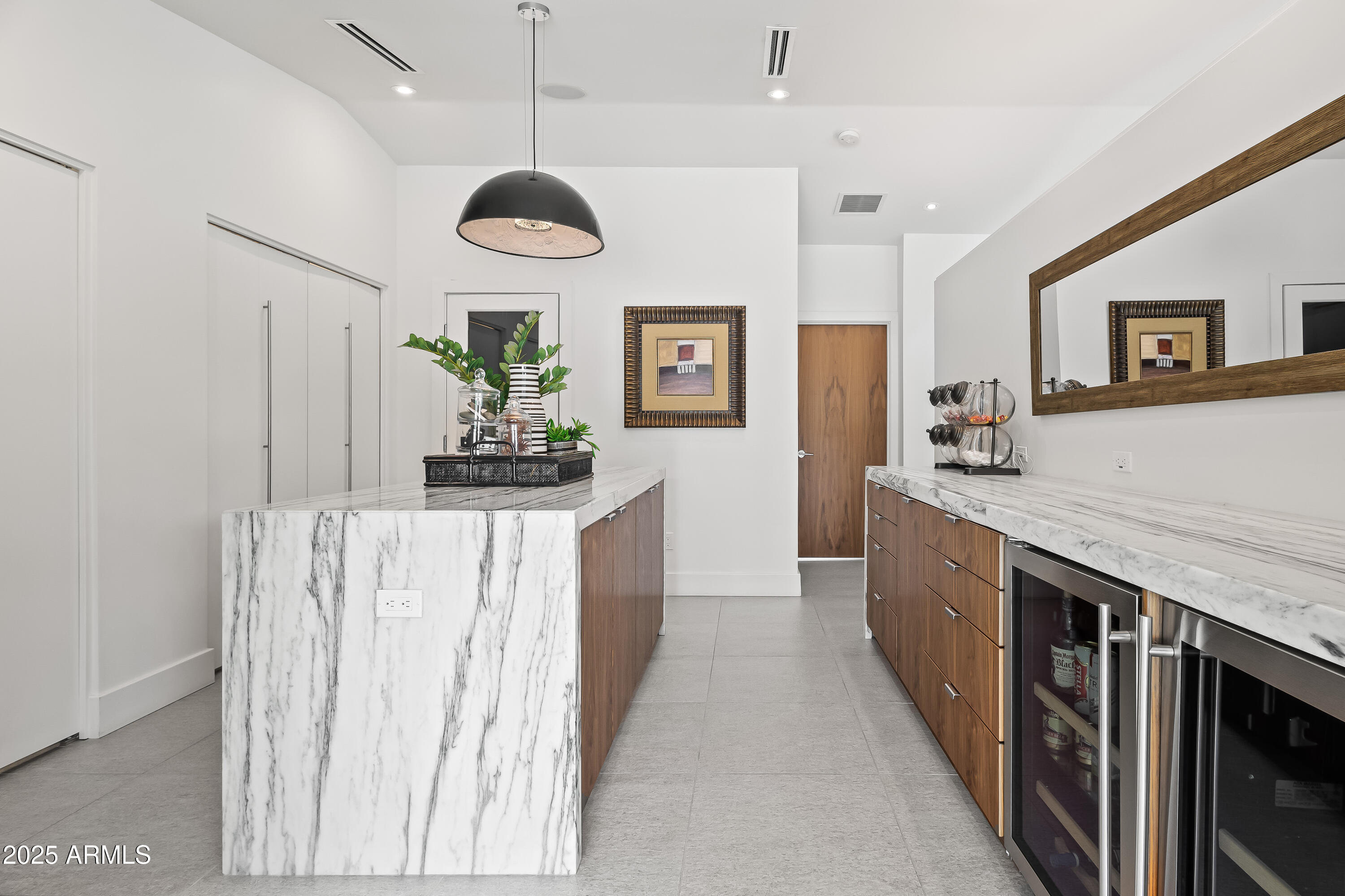 SAVOY ESTATES - Residential