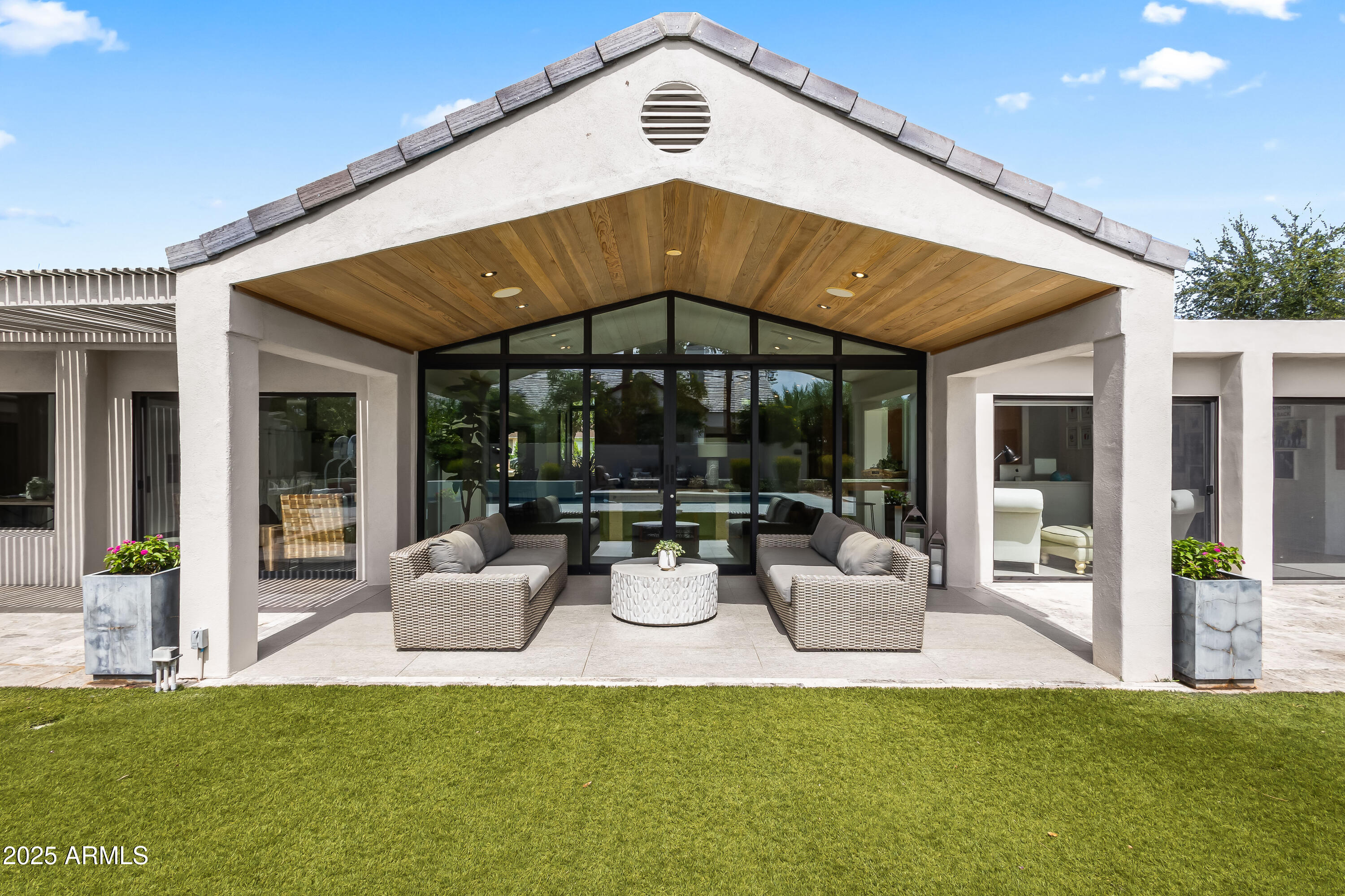 SAVOY ESTATES - Residential