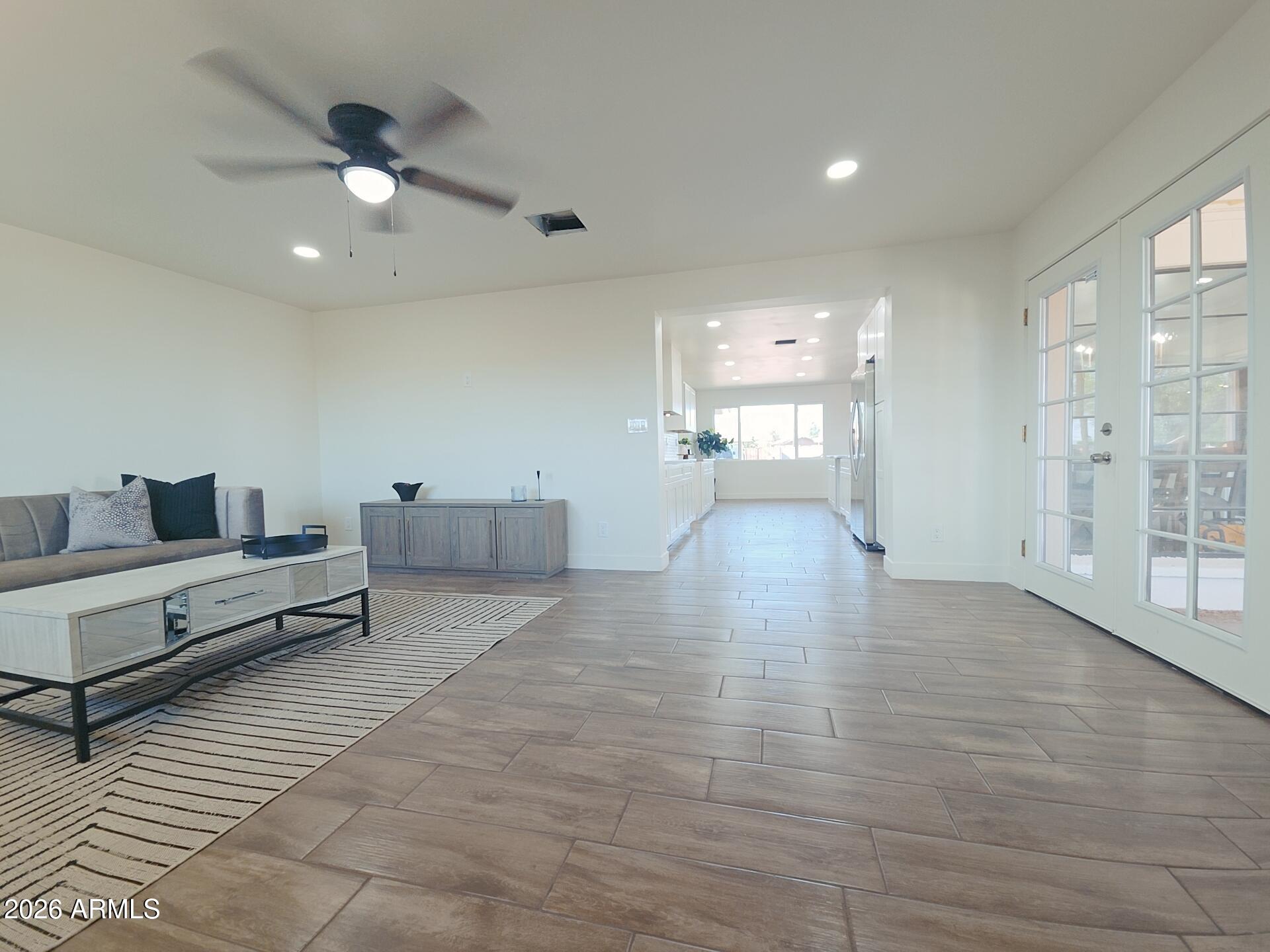 MARYVALE TERRACE 4 AMD - Residential