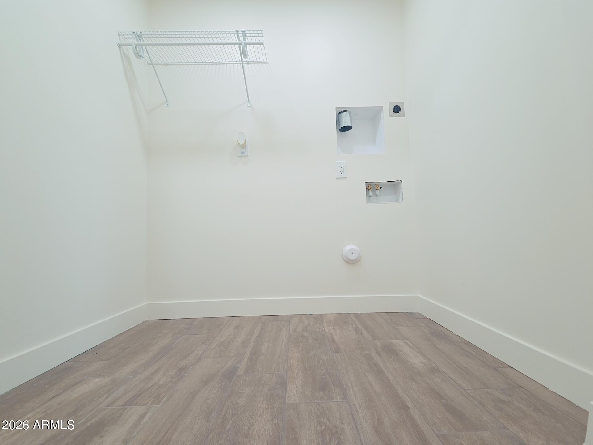MARYVALE TERRACE 4 AMD - Residential