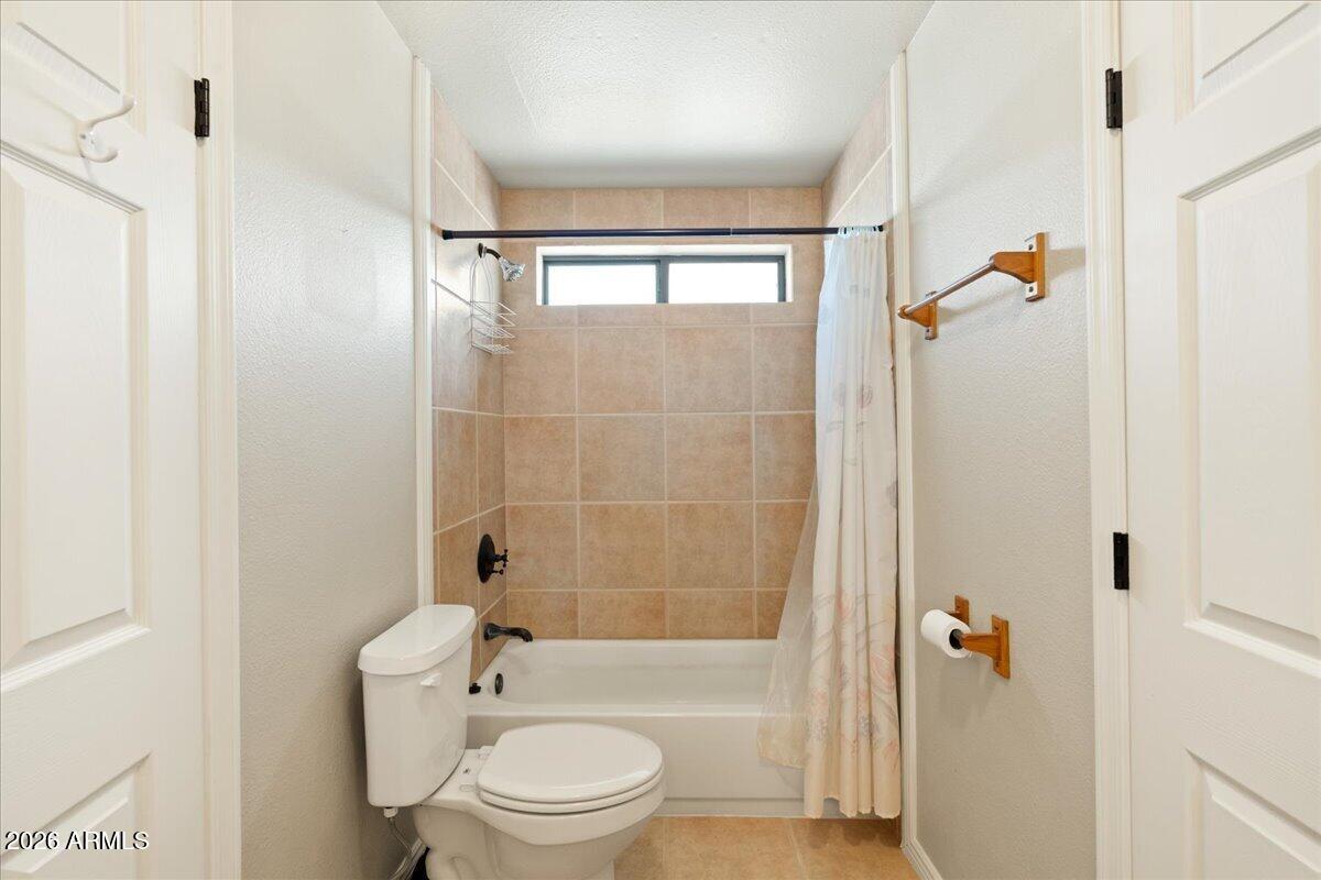VERDE VILLAGE UNIT 4 - Residential