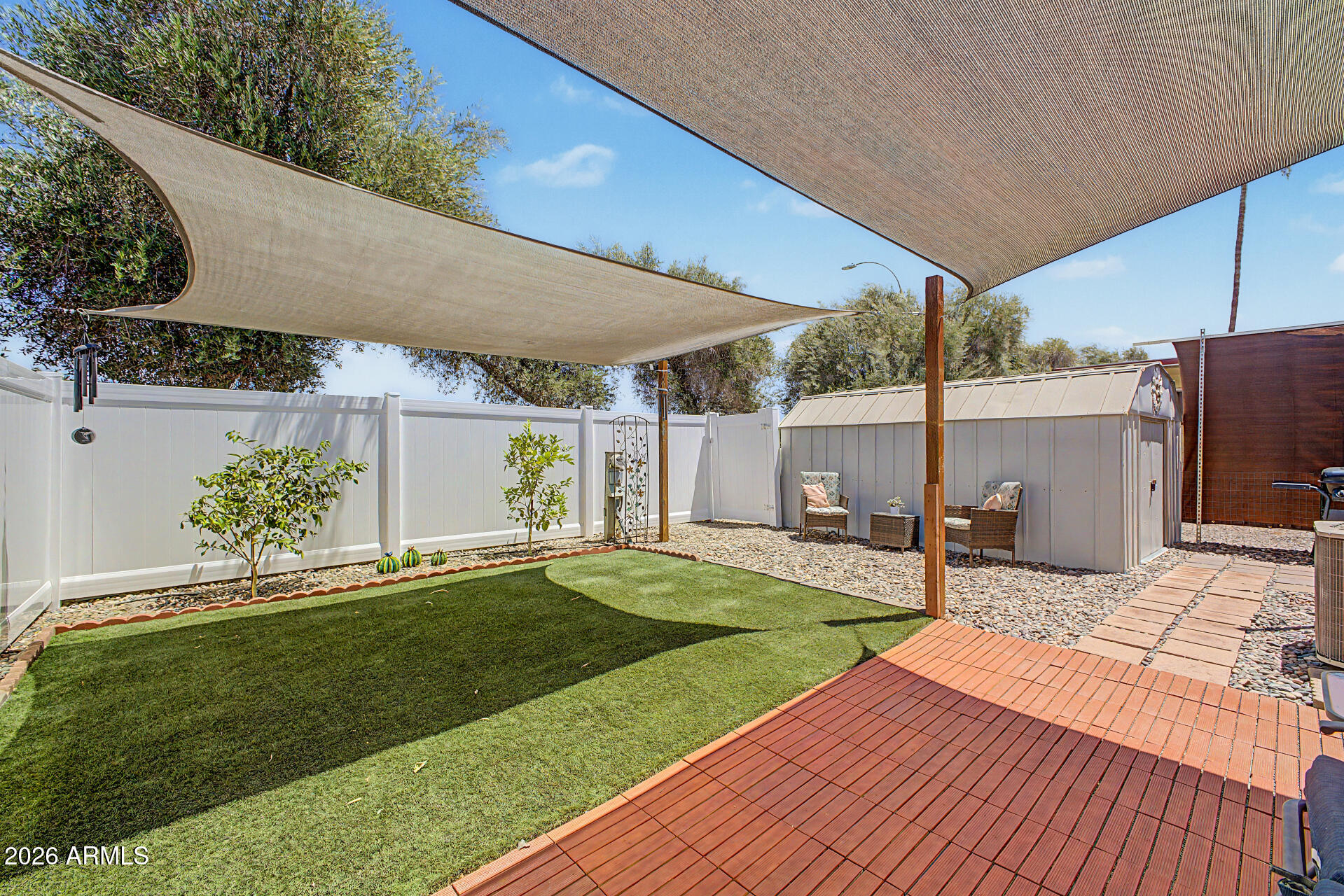 THE MEADOWS - Residential