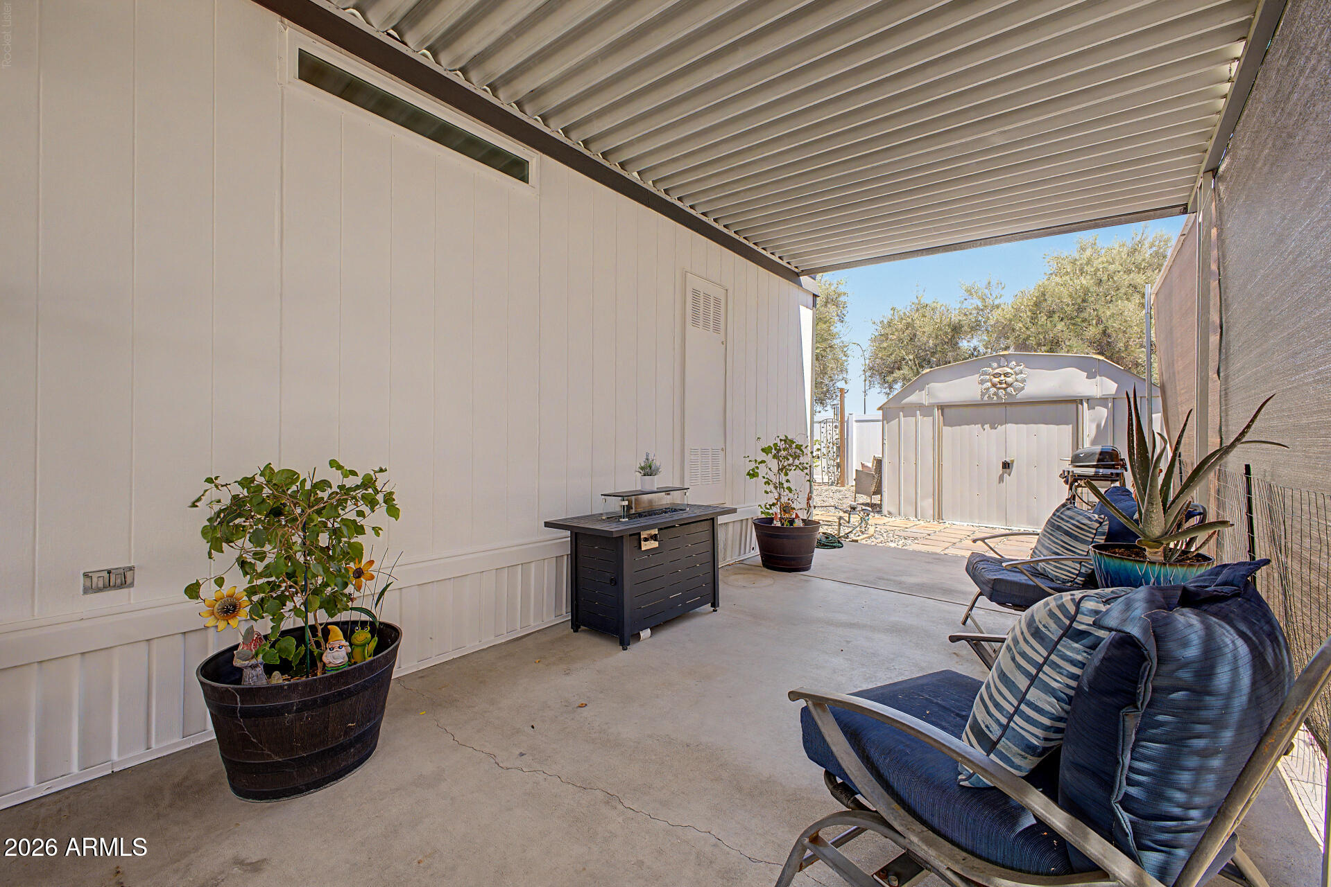 THE MEADOWS - Residential