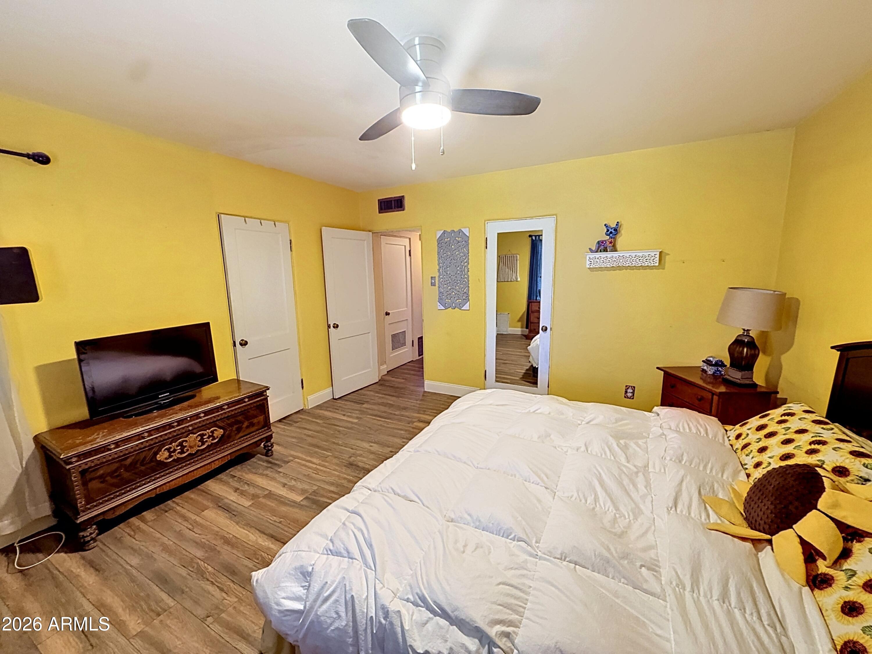 Windsor Square - Residential