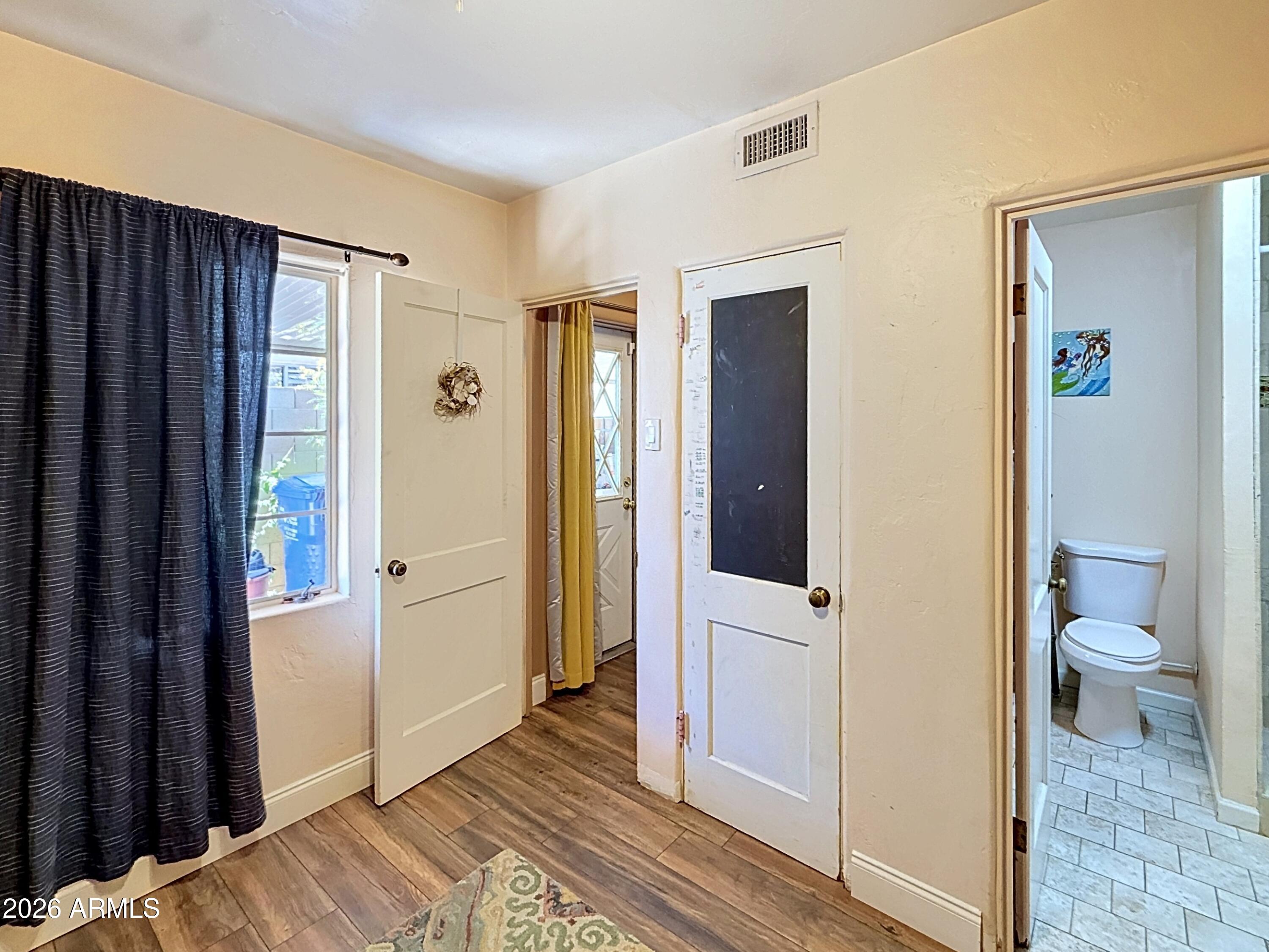 Windsor Square - Residential