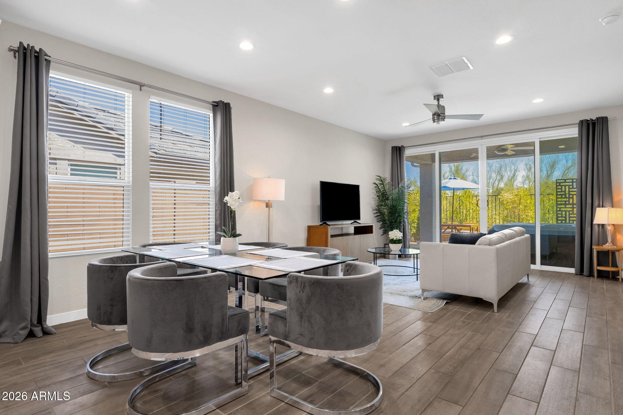 Estrella - Residential