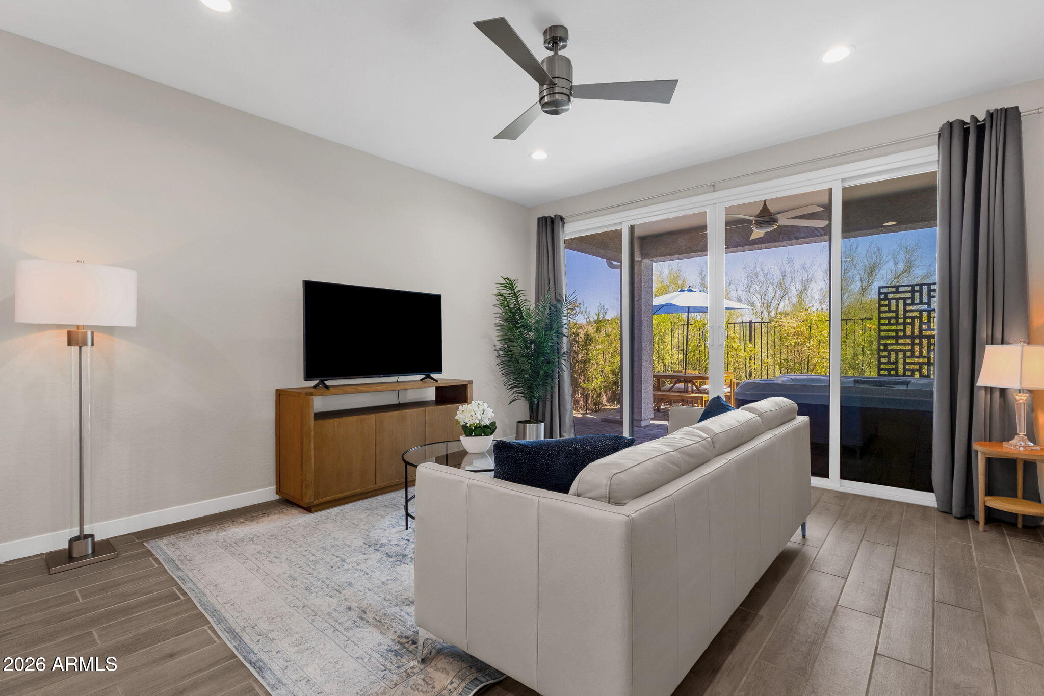 Estrella - Residential