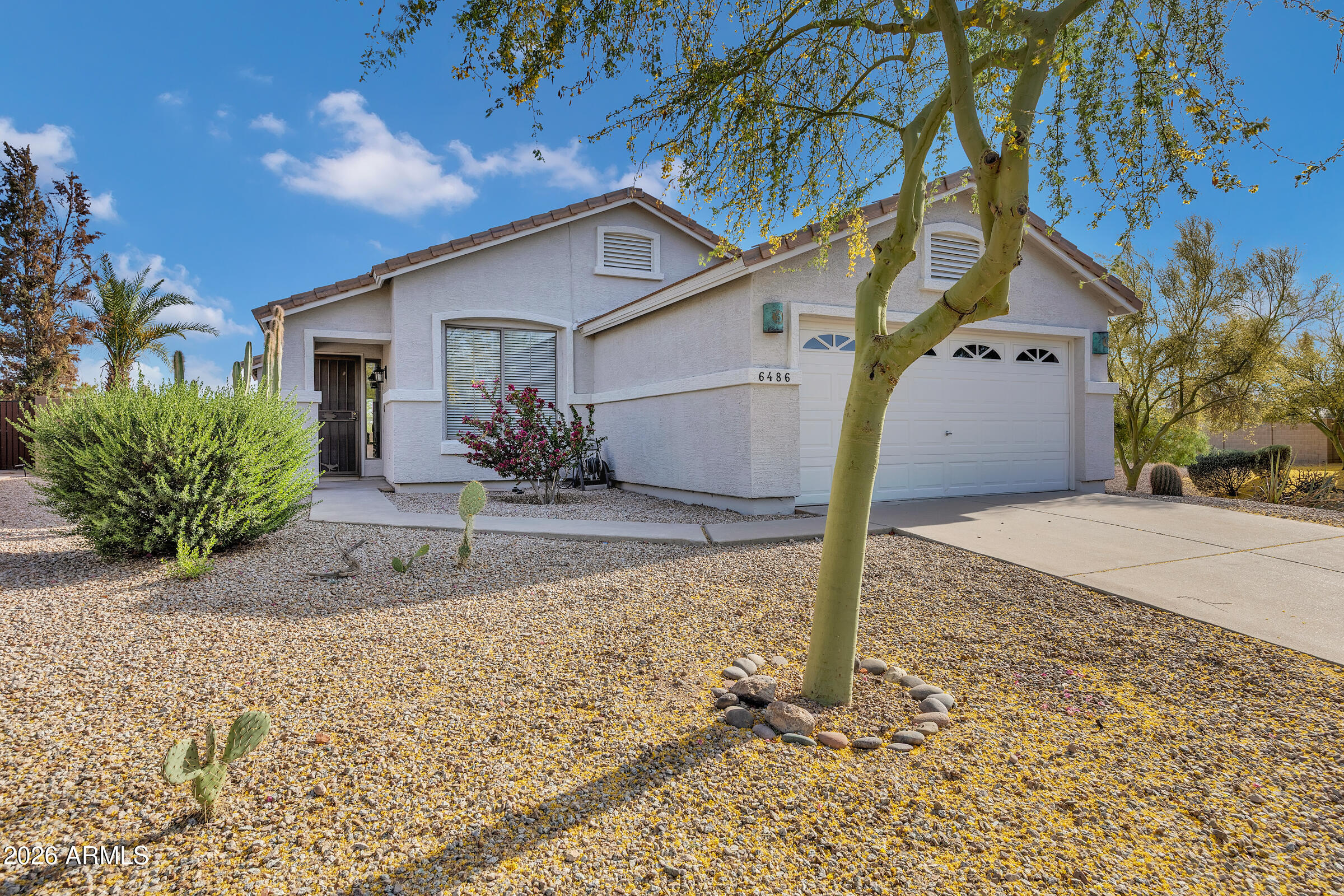 FOOTHILLS AT GOLD CANYON RANCH - Residential