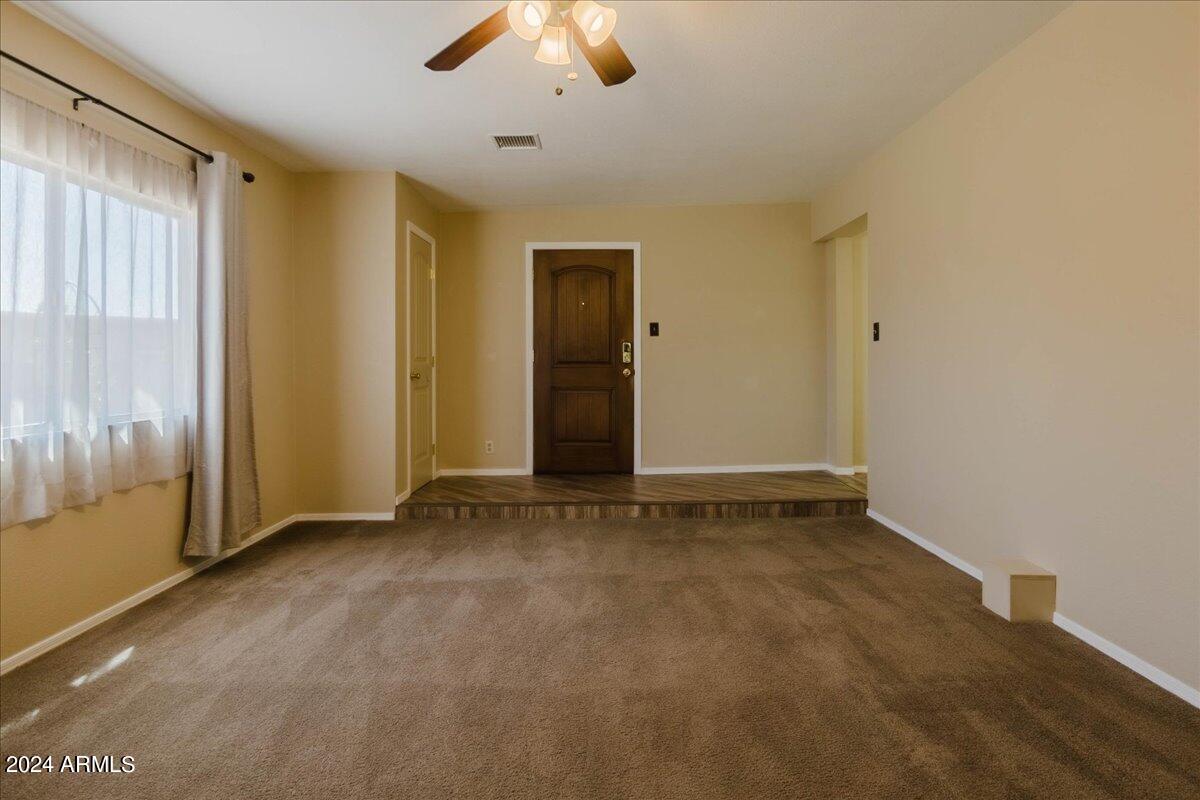 WHISPERING HILLS - Residential
