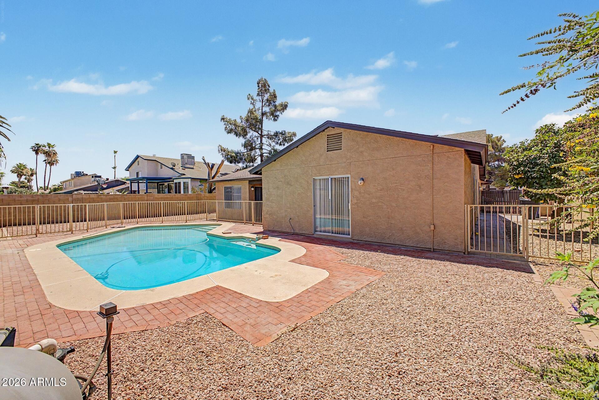 GLENVIEW ESTATES AMD - Residential