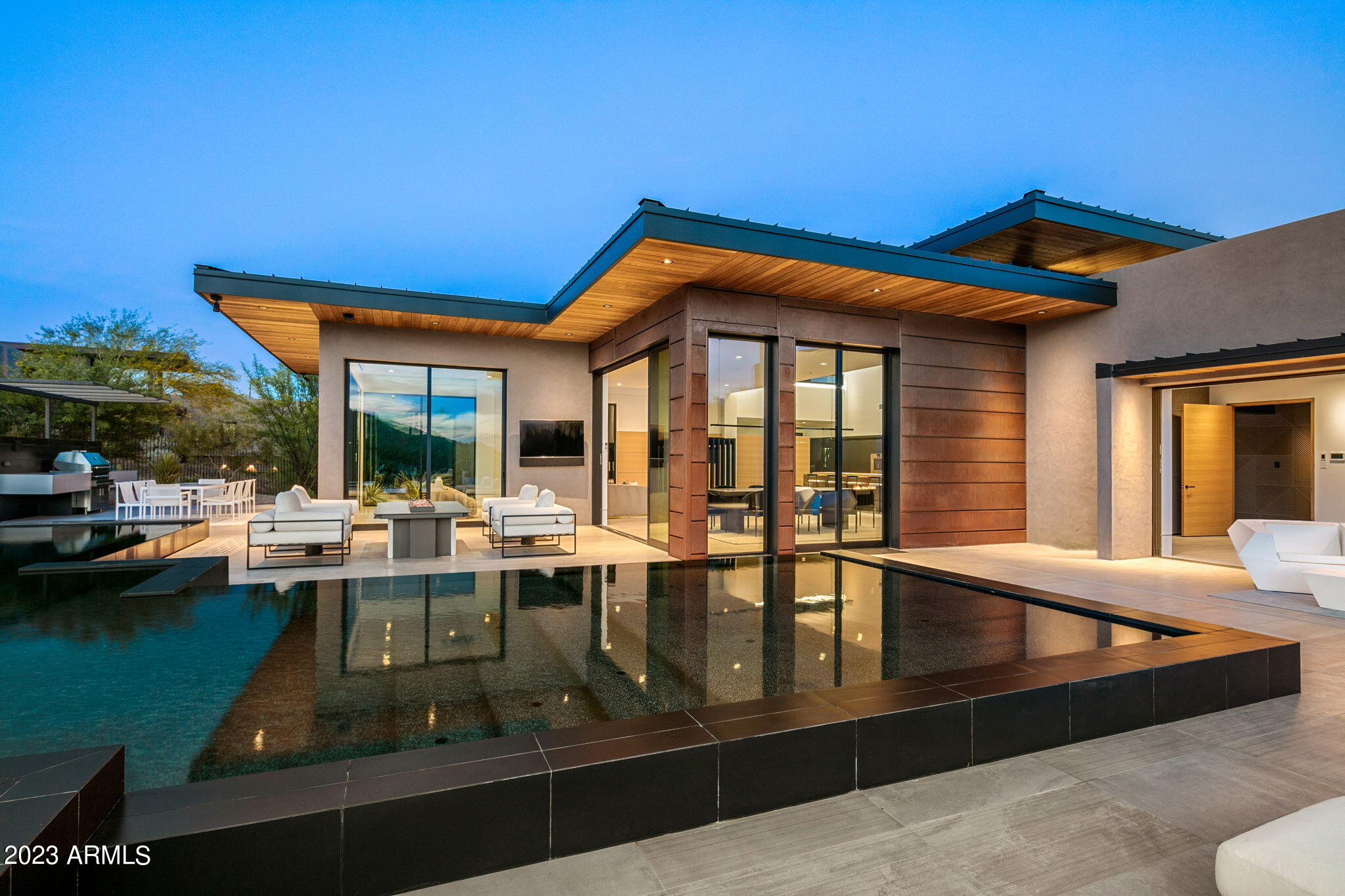 DESERT MOUNTAIN - Residential