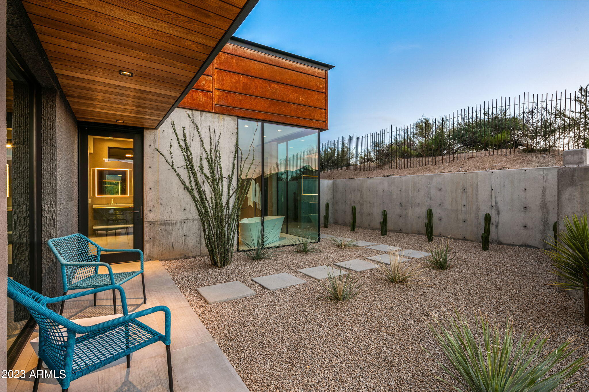 DESERT MOUNTAIN - Residential