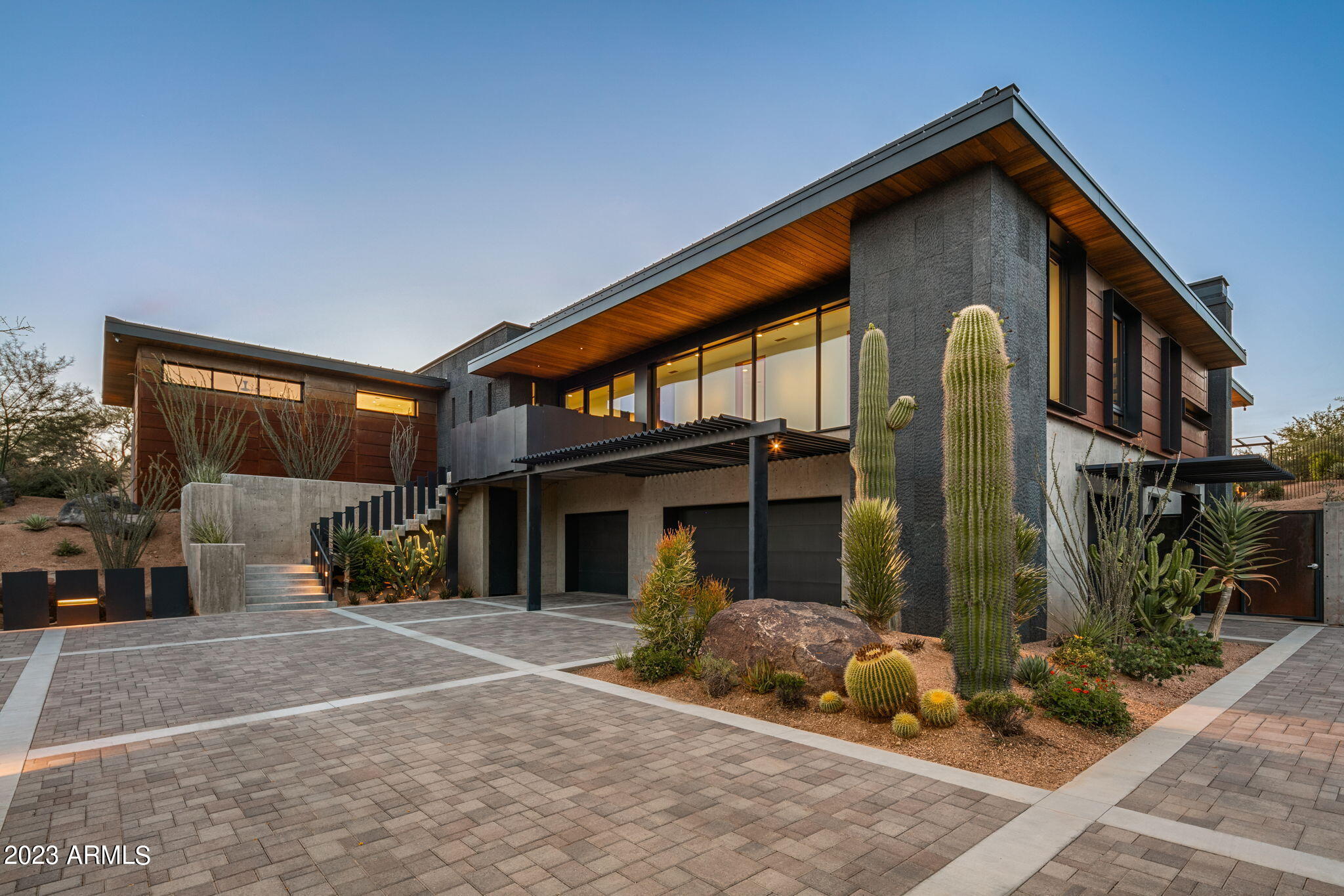 DESERT MOUNTAIN - Residential