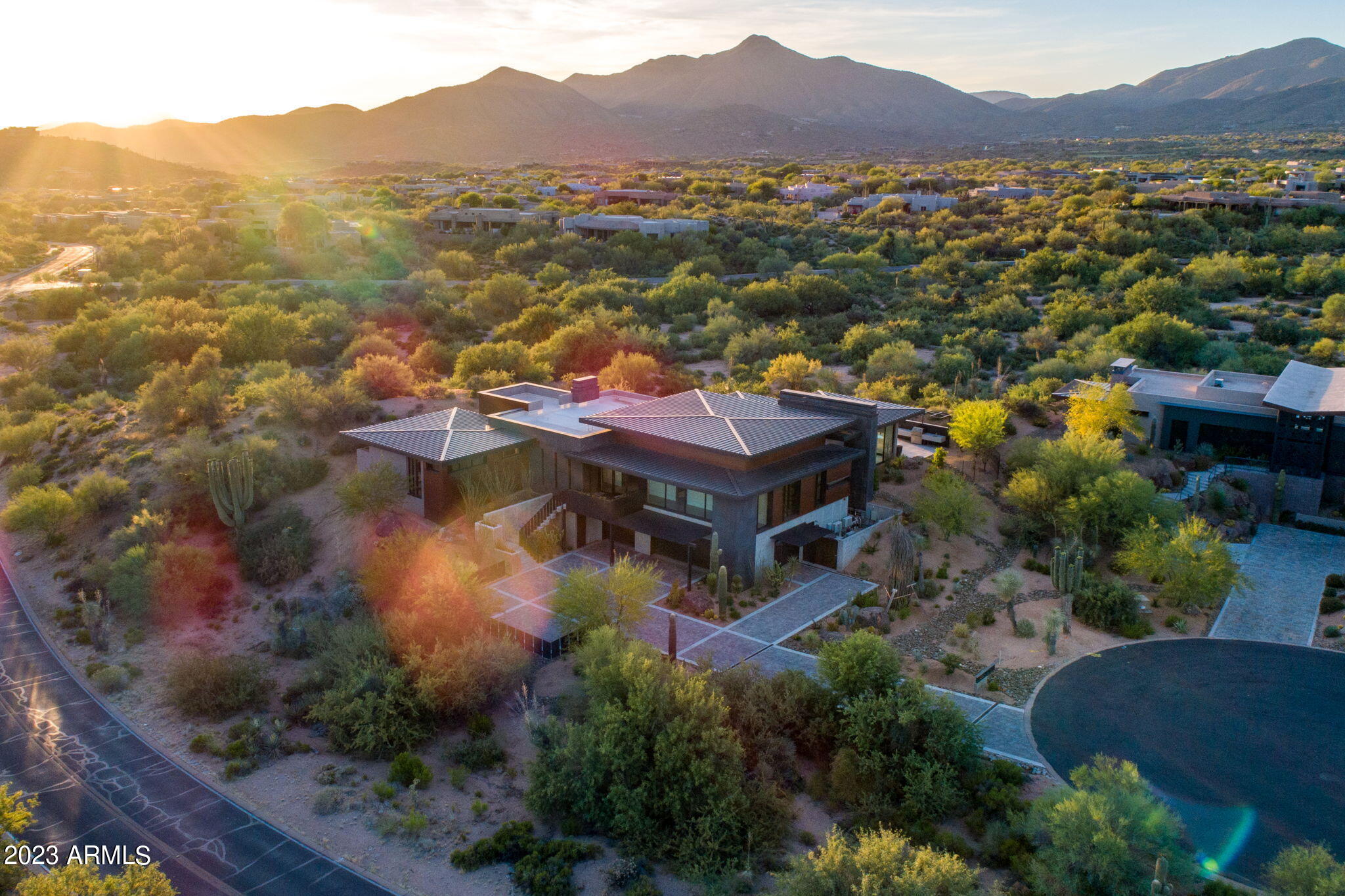DESERT MOUNTAIN - Residential