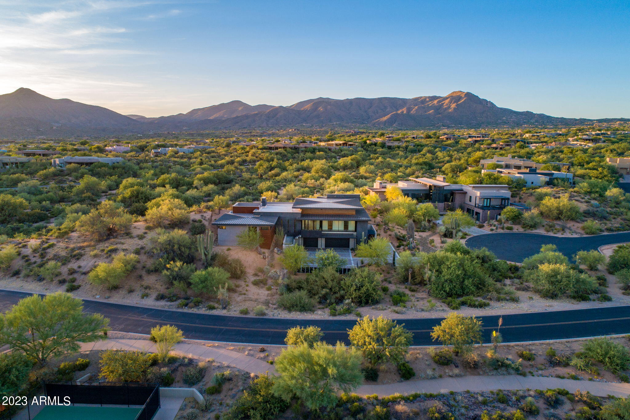 DESERT MOUNTAIN - Residential