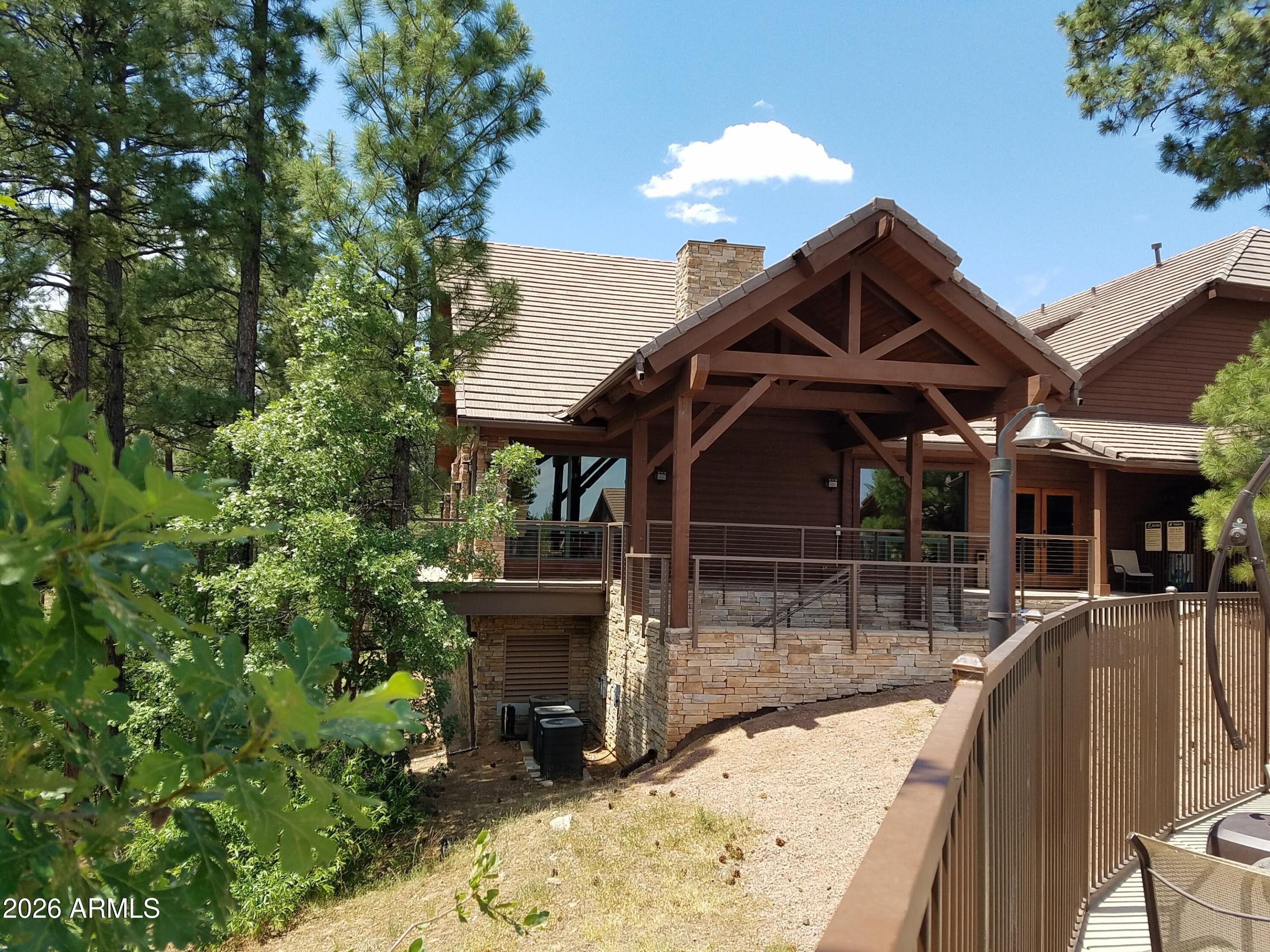 MOUNTAIN HOUSES AT TORREON - Residential