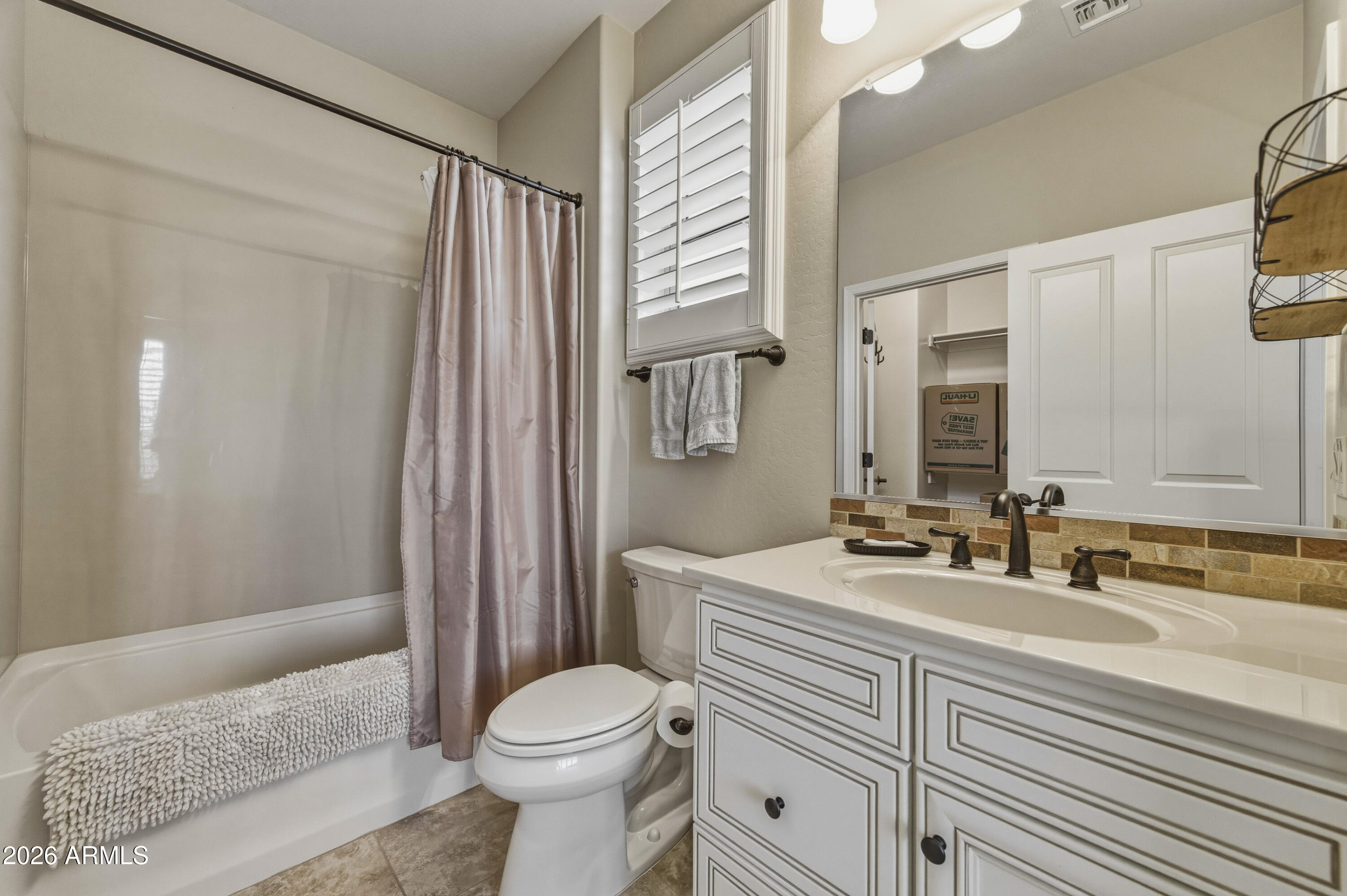 ROBSON RANCH - Residential