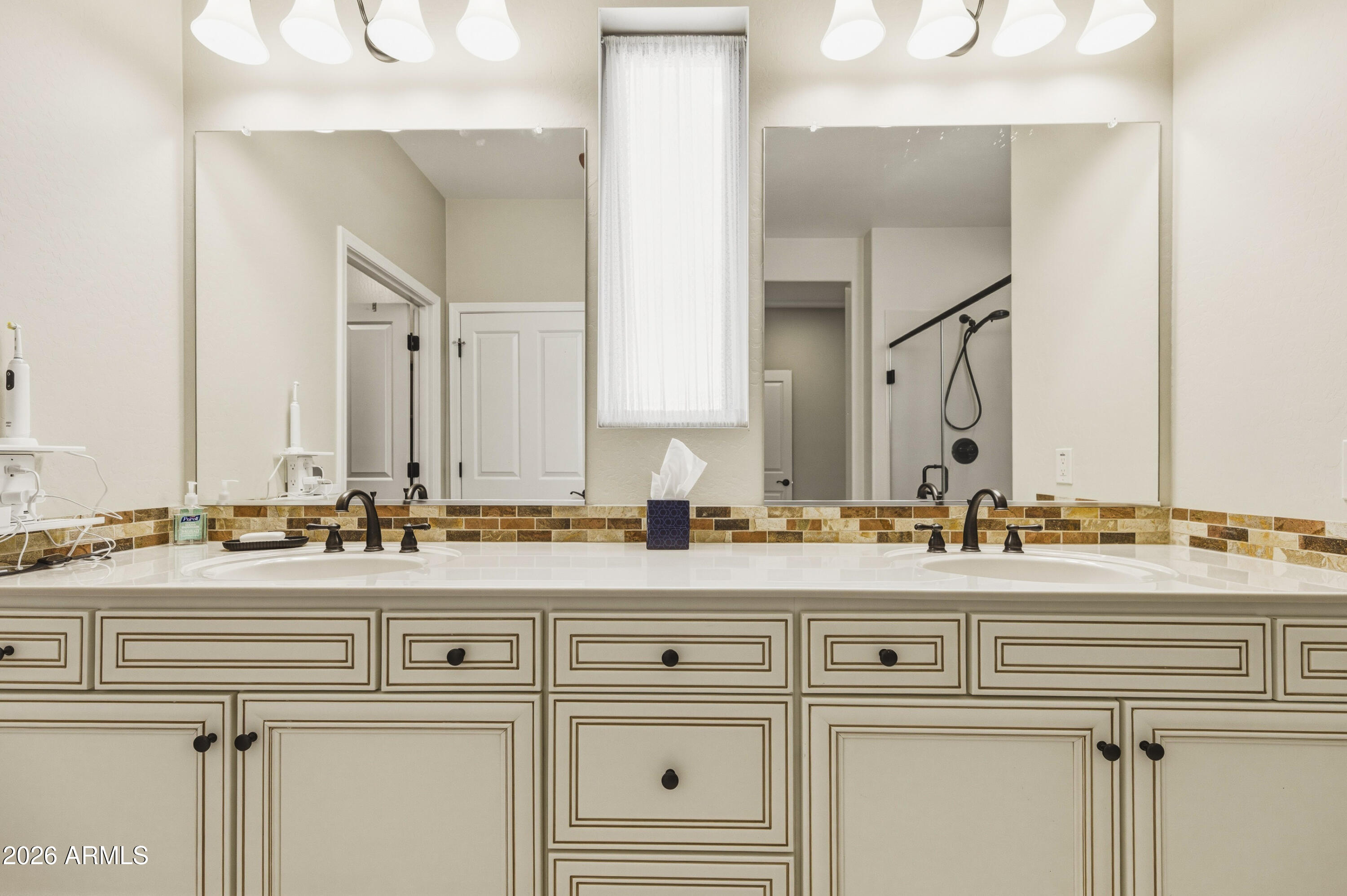 ROBSON RANCH - Residential