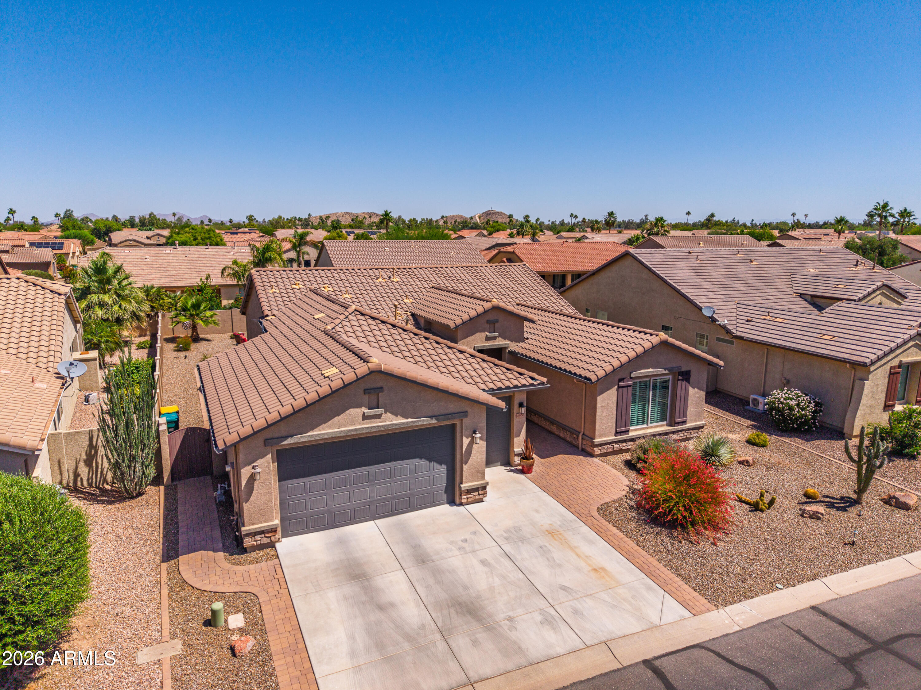 ROBSON RANCH - Residential