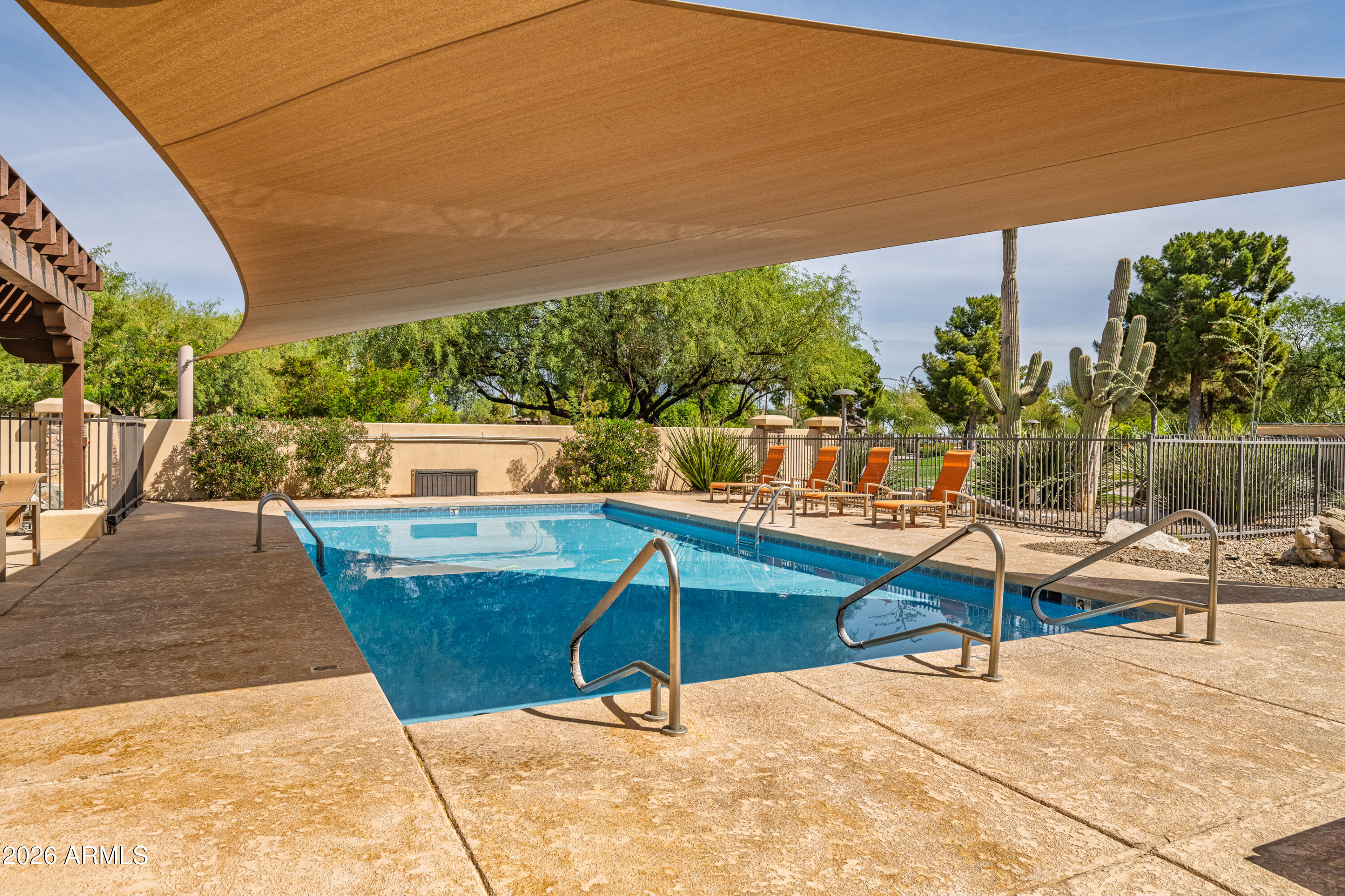 ROBSON RANCH - Residential