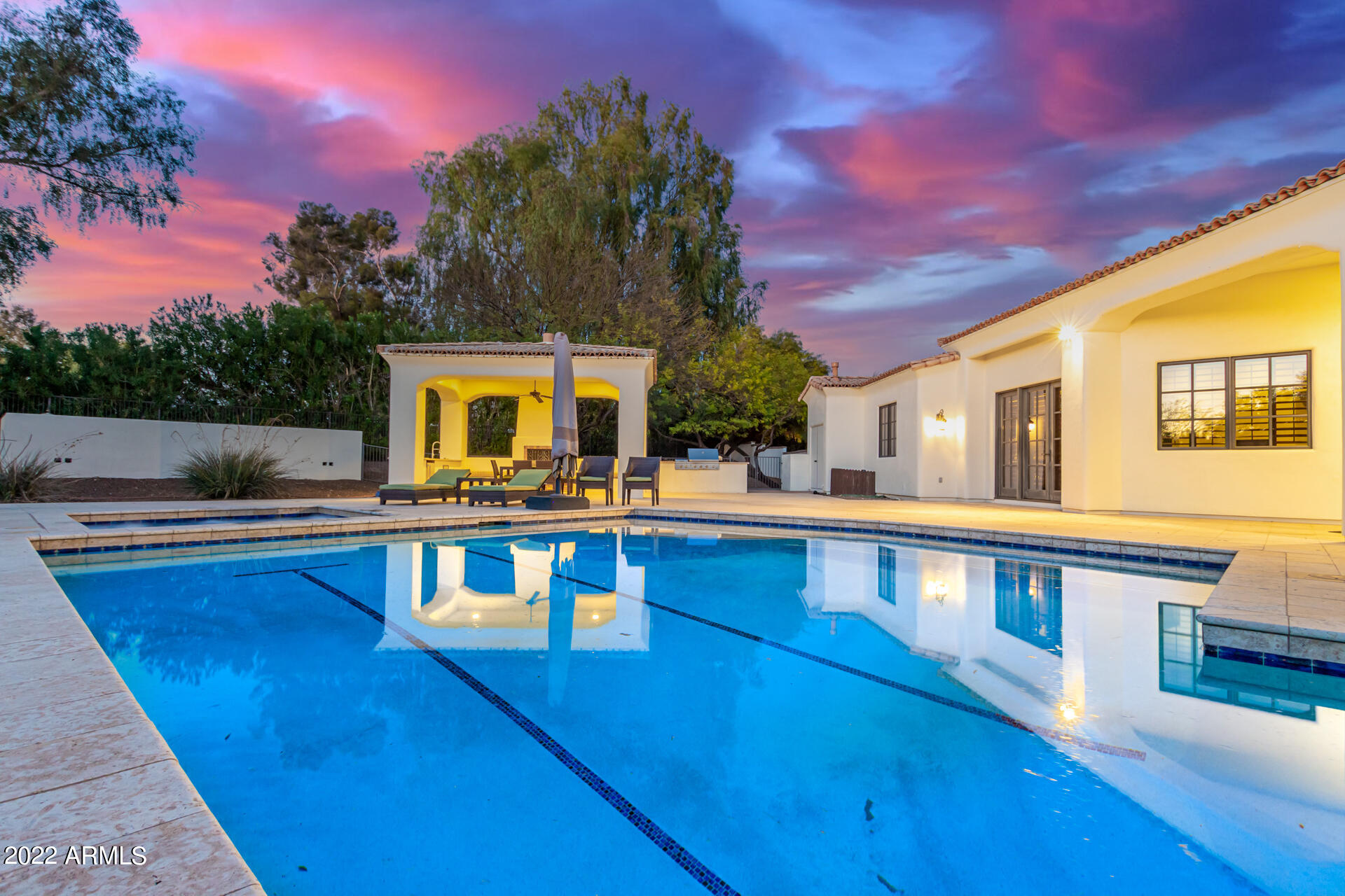 WHITE ESTATES AMD - Residential