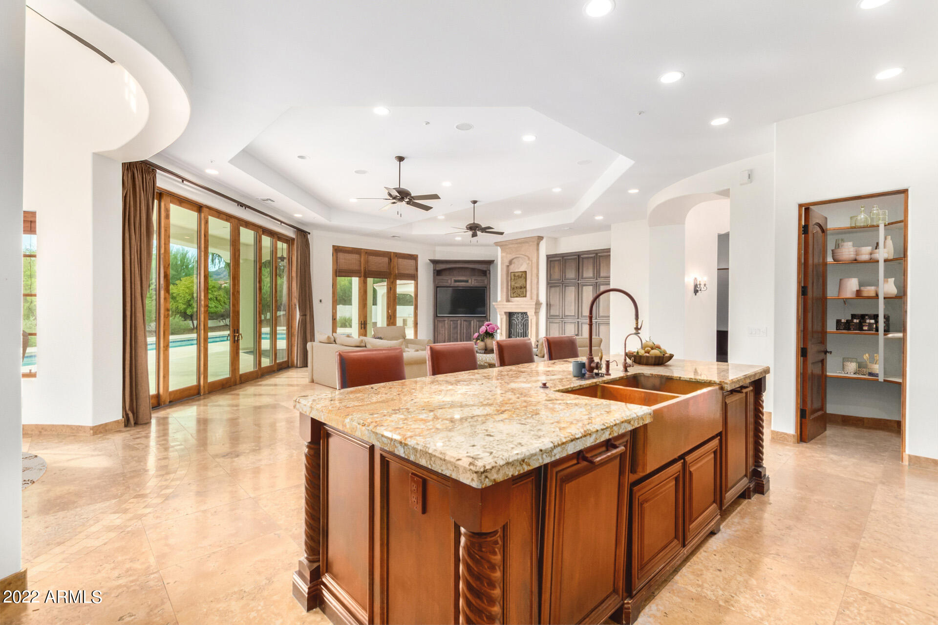 WHITE ESTATES AMD - Residential