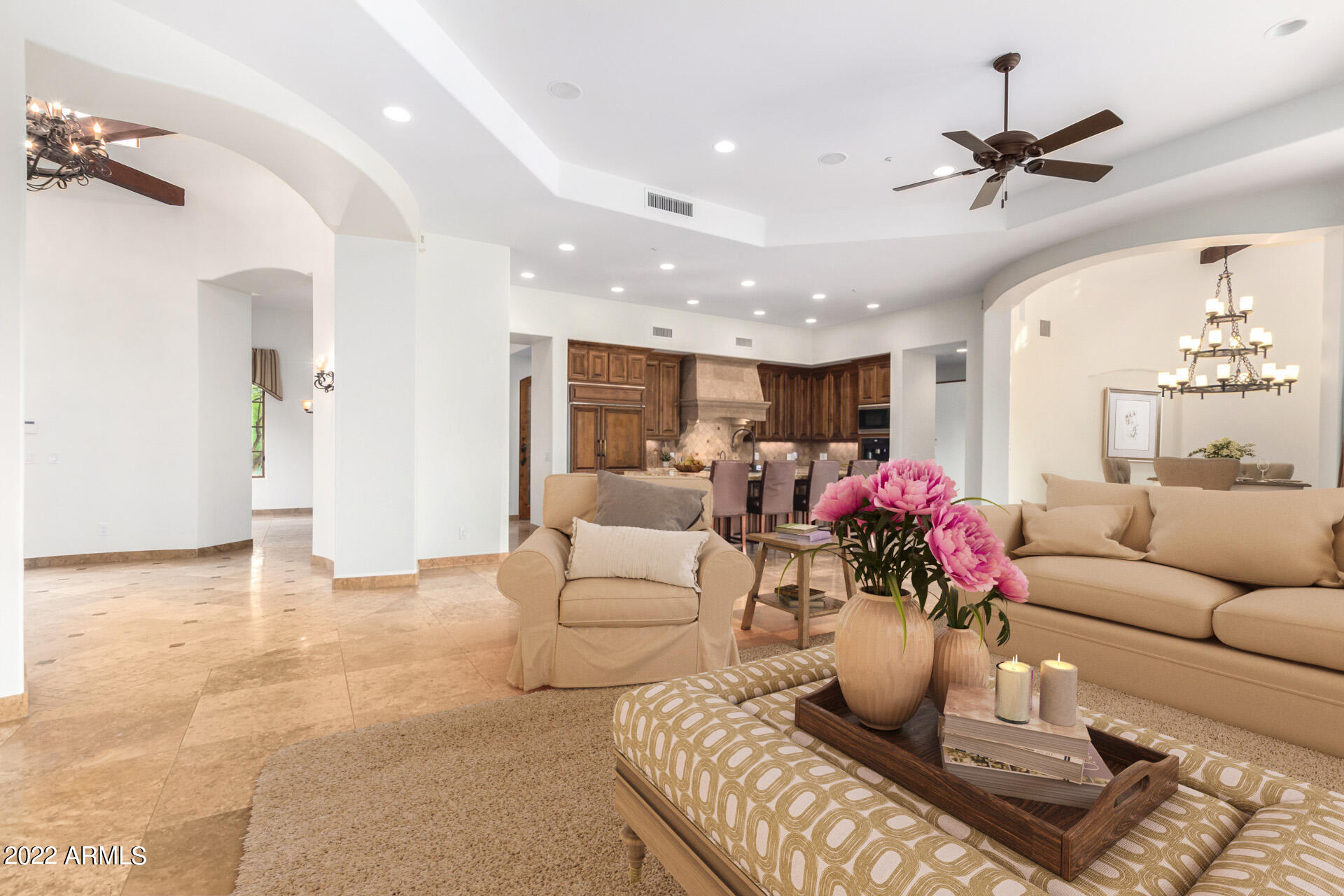 WHITE ESTATES AMD - Residential