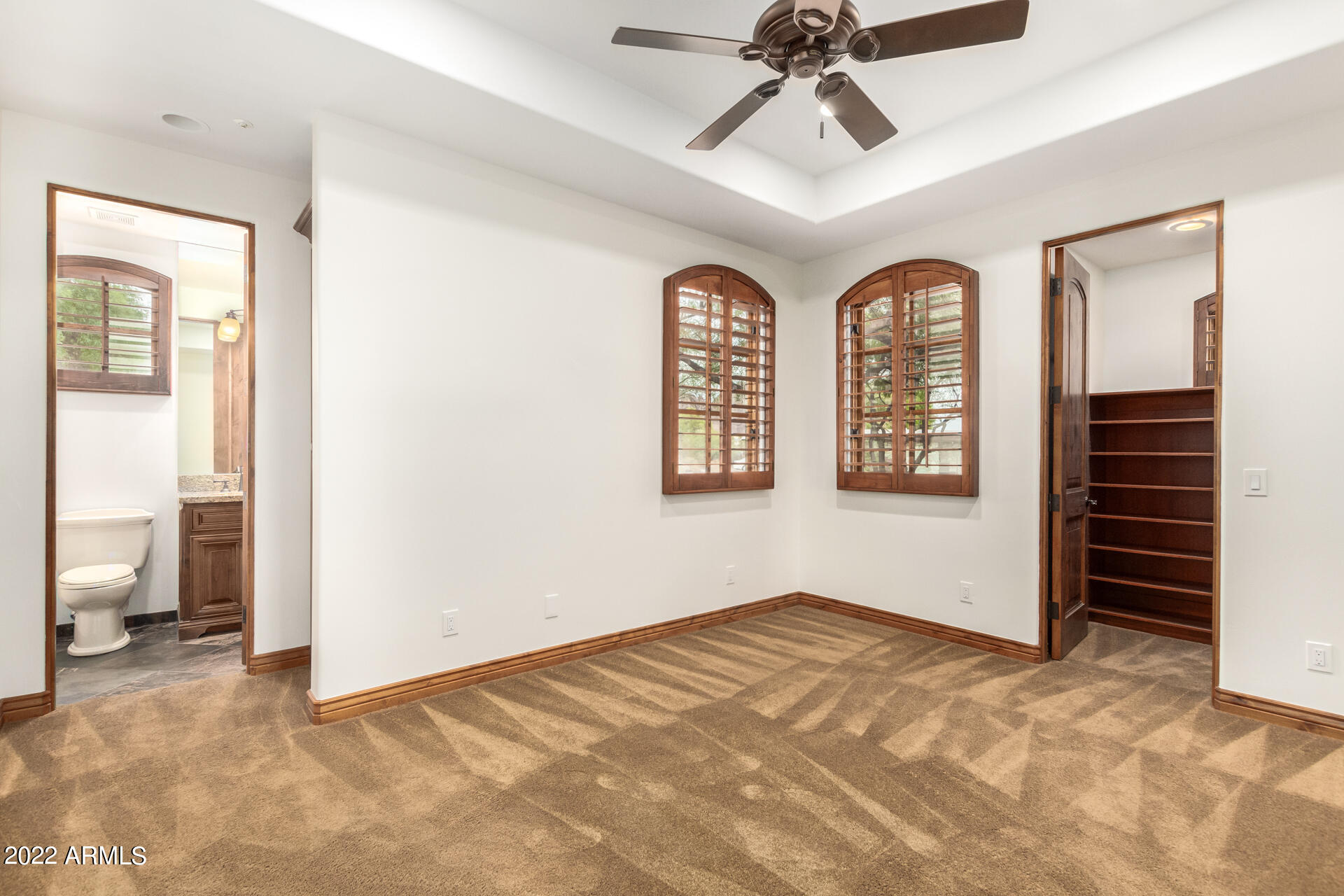 WHITE ESTATES AMD - Residential