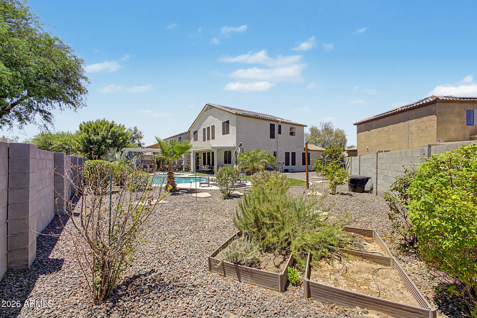 CROSSRIVER UNIT 5 - Residential
