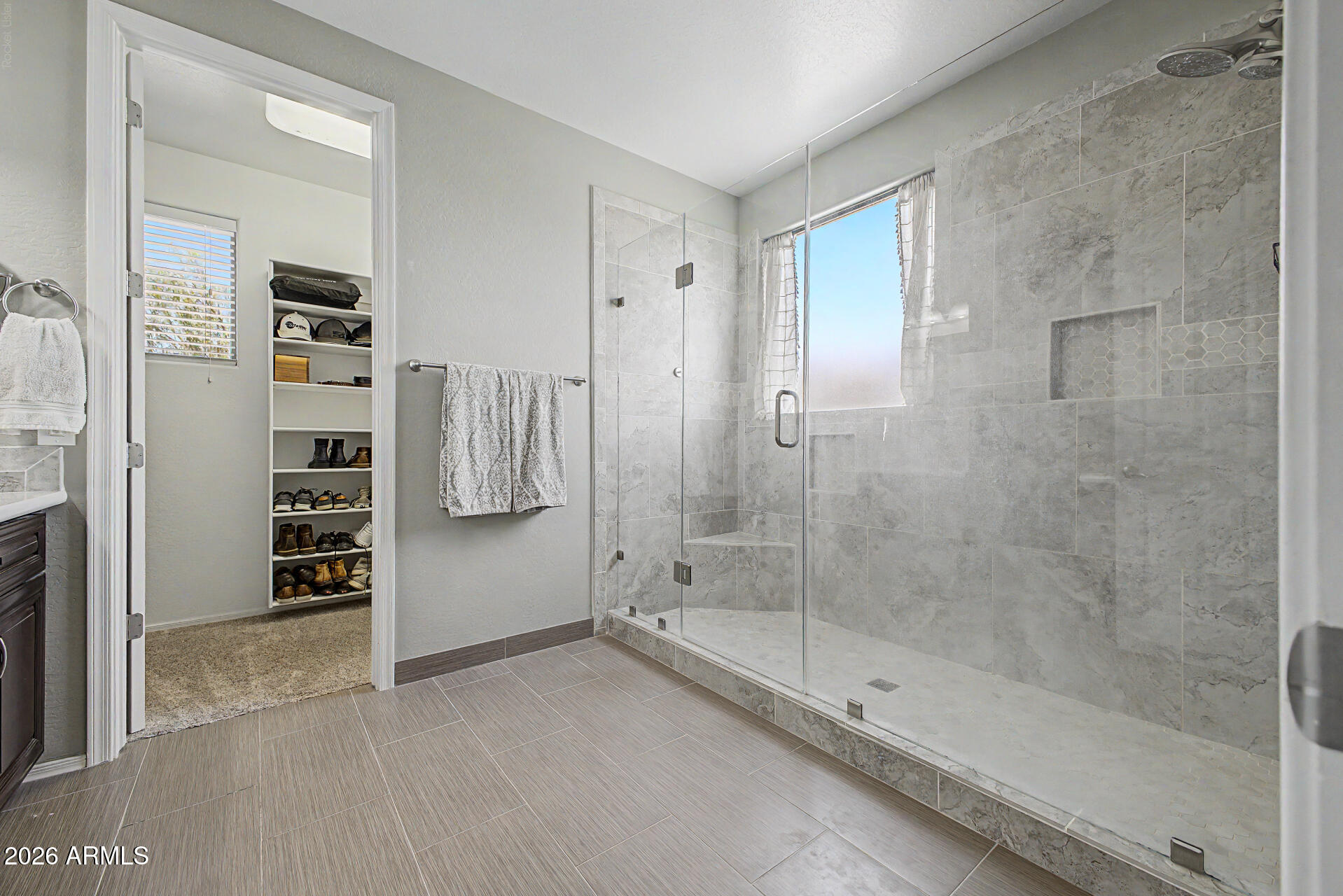 CROSSRIVER UNIT 5 - Residential