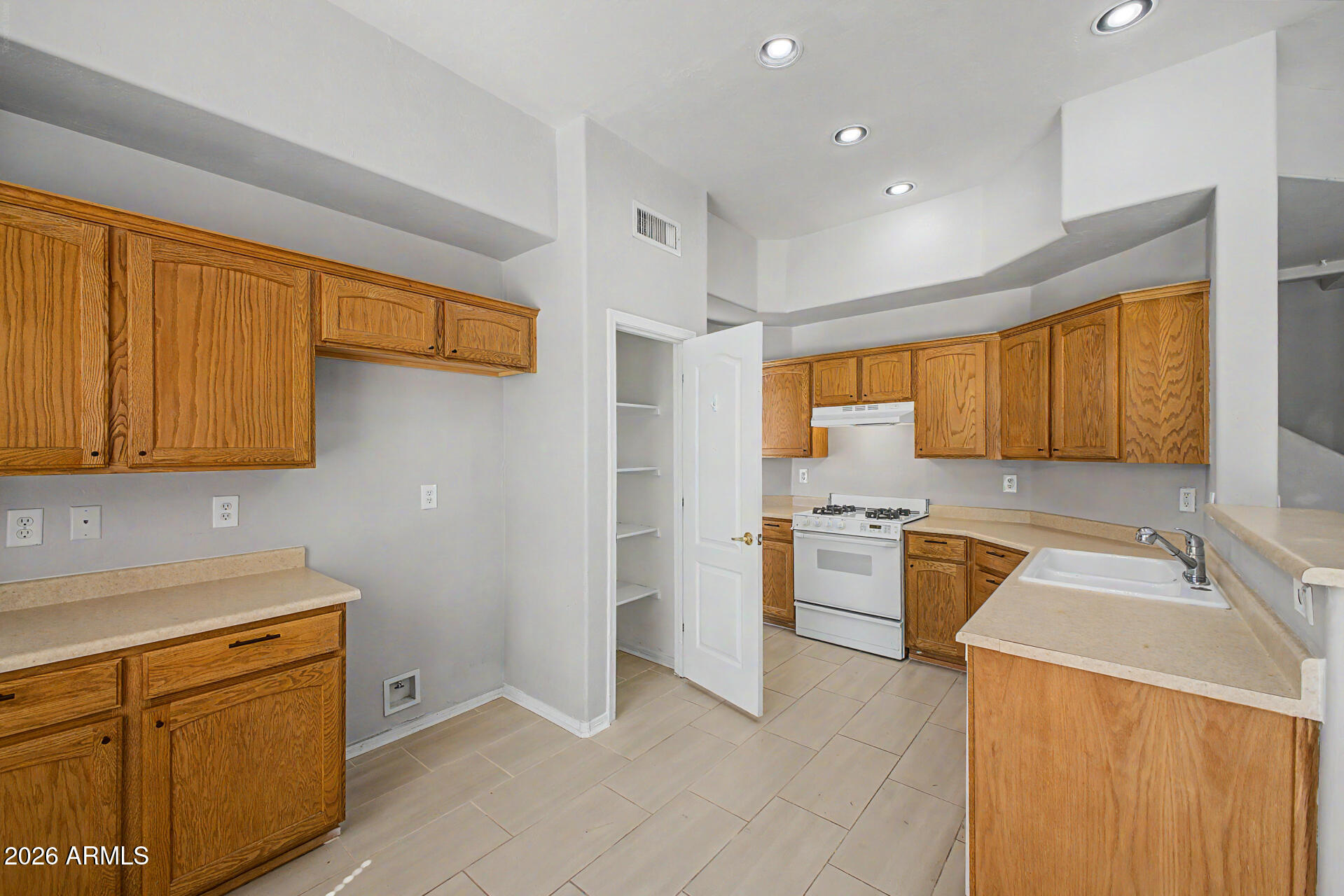 ROLLING HILLS AT LAS SENDAS - Residential