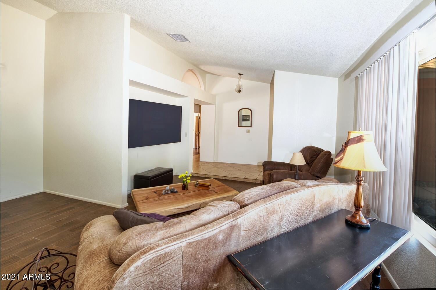 TRACT UNIT 115 AMD - Residential