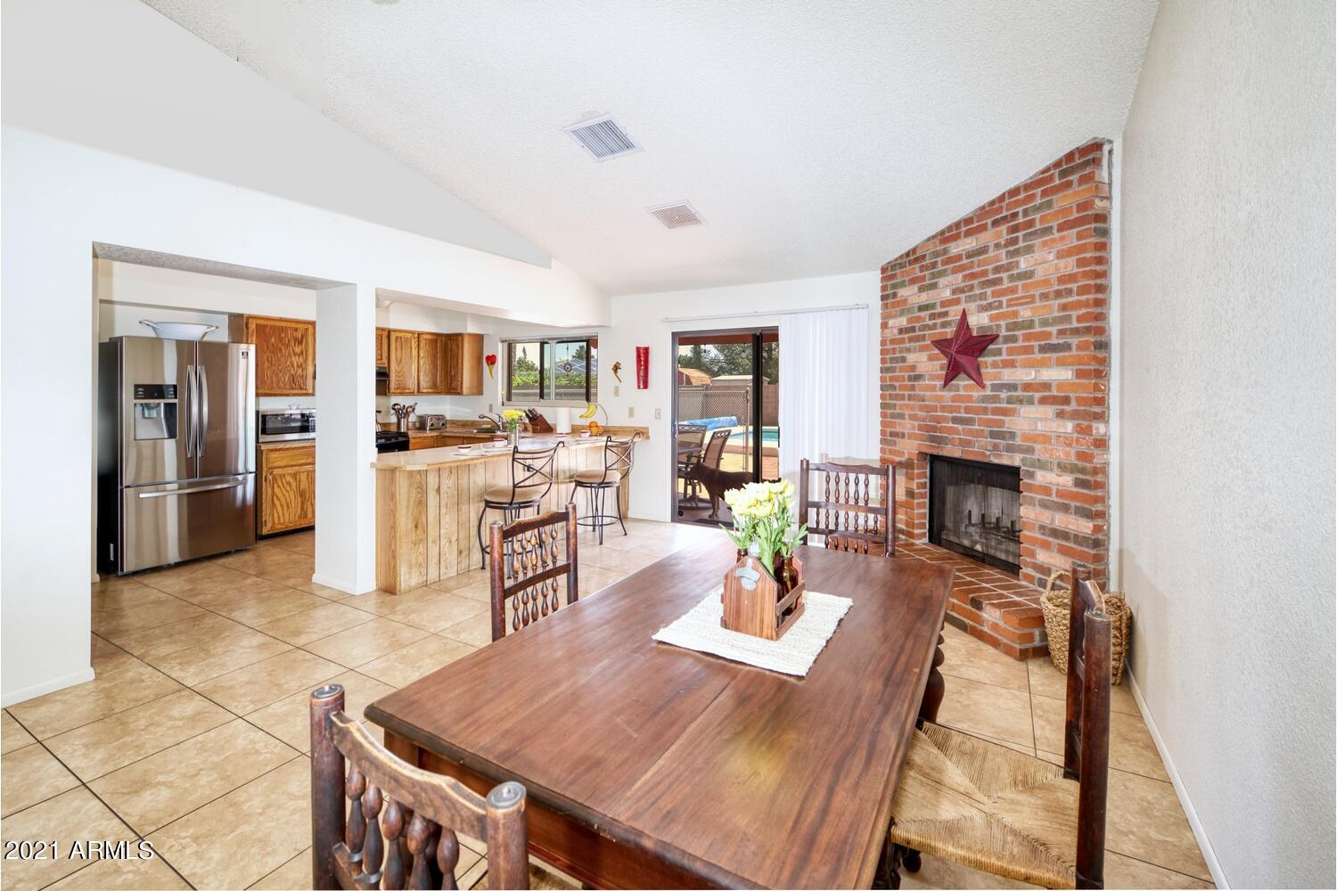 TRACT UNIT 115 AMD - Residential