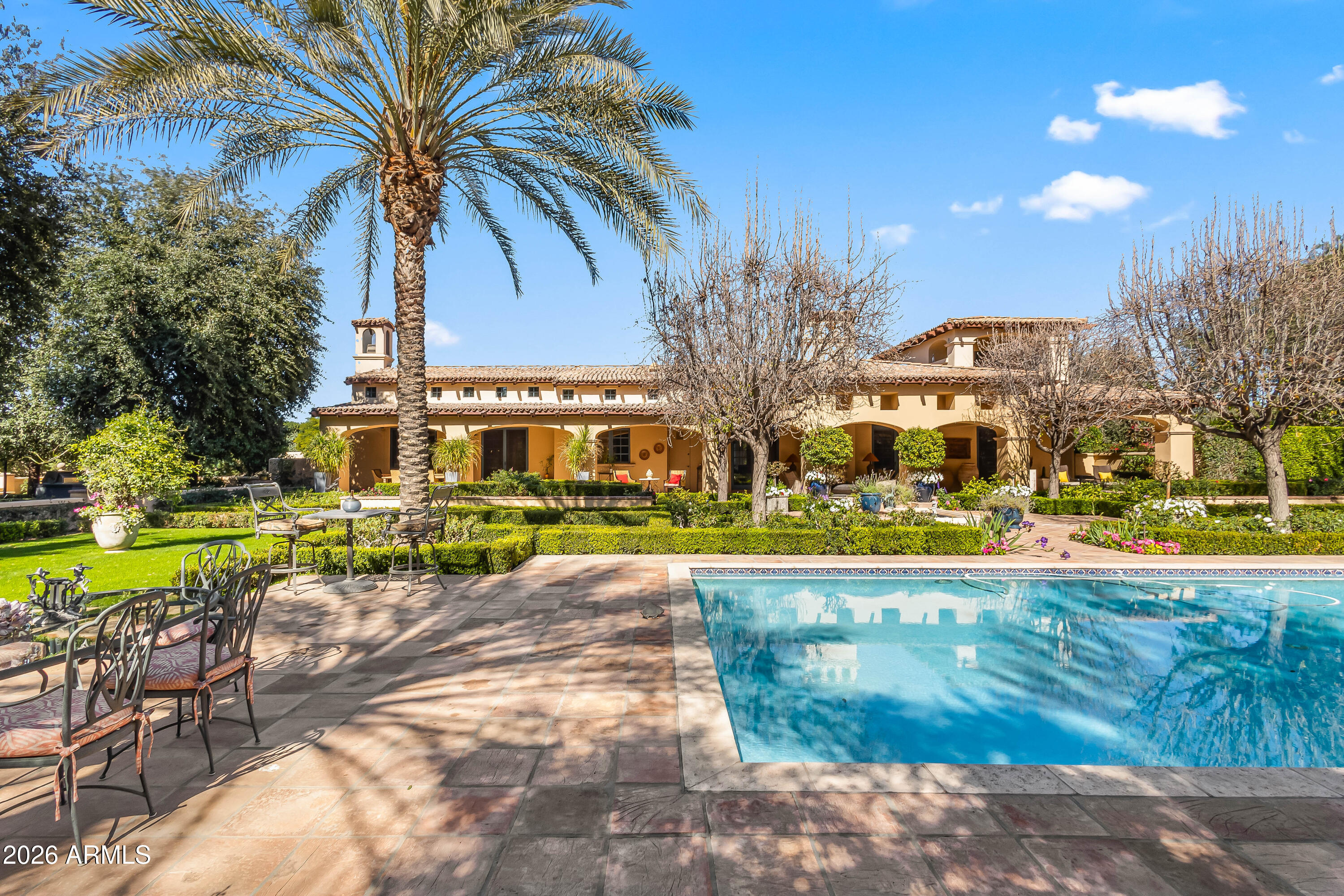 SQUAW PEAK ESTATES TR 1-4 - Residential