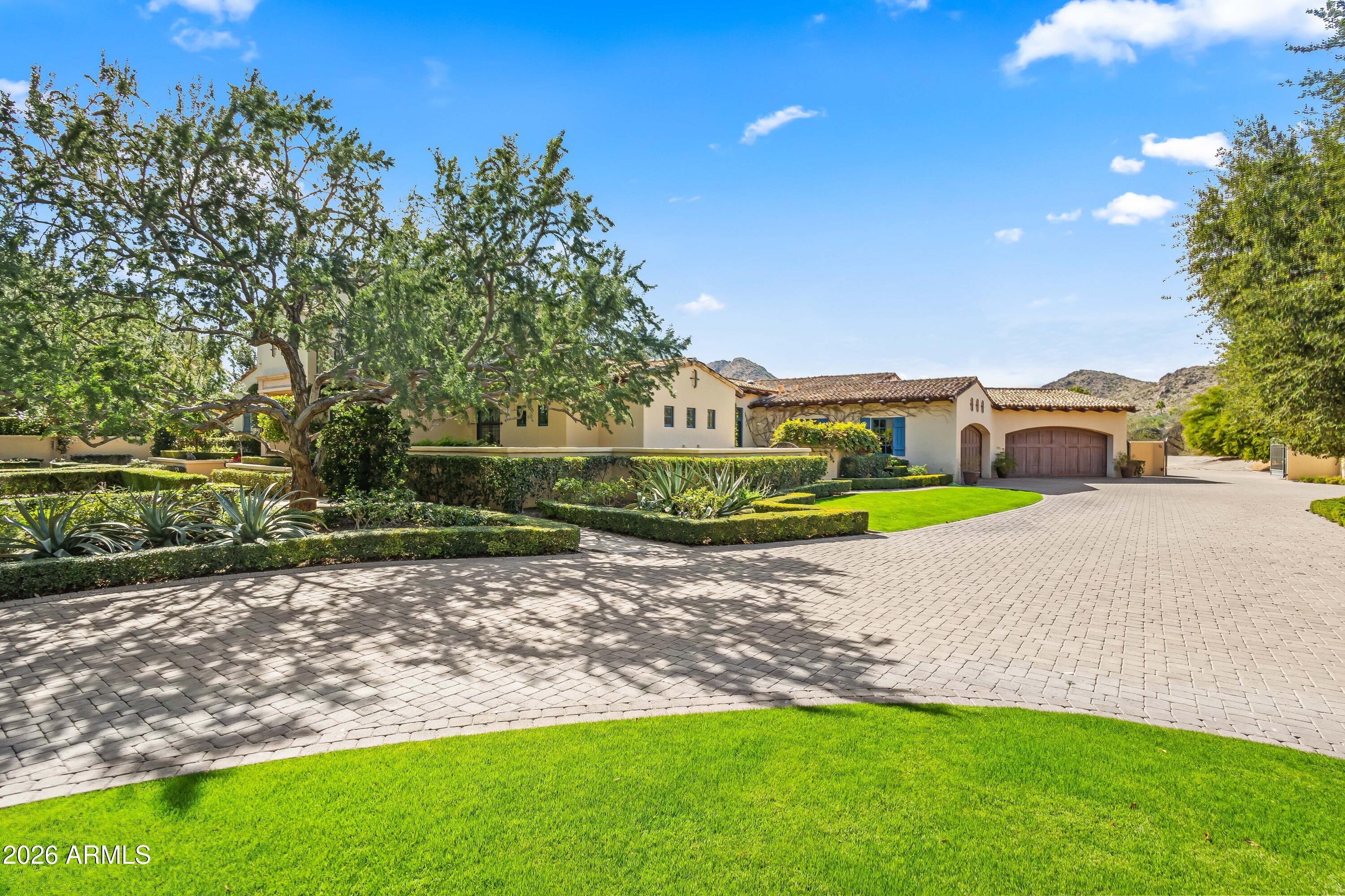 SQUAW PEAK ESTATES TR 1-4 - Residential