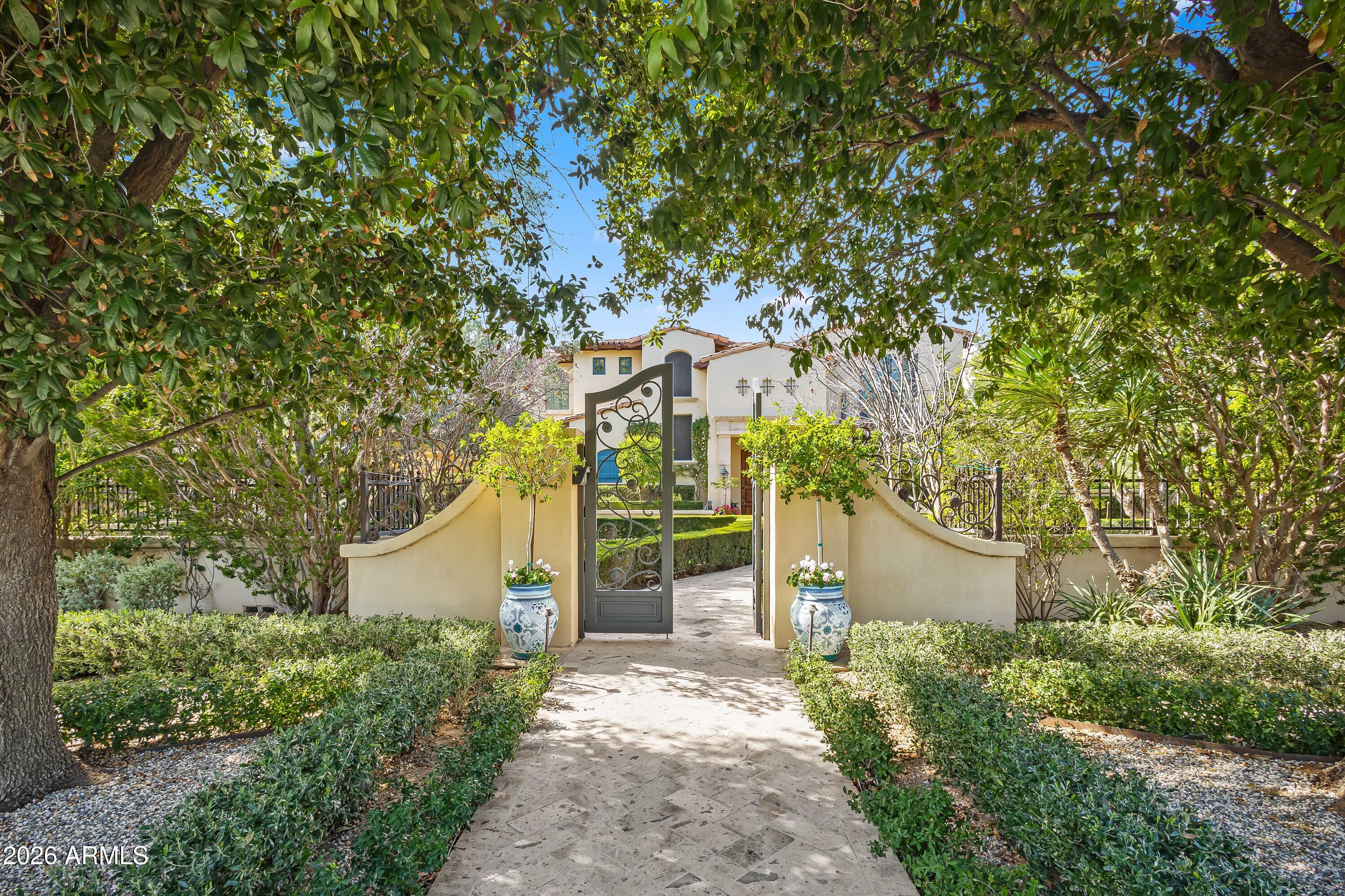 SQUAW PEAK ESTATES TR 1-4 - Residential