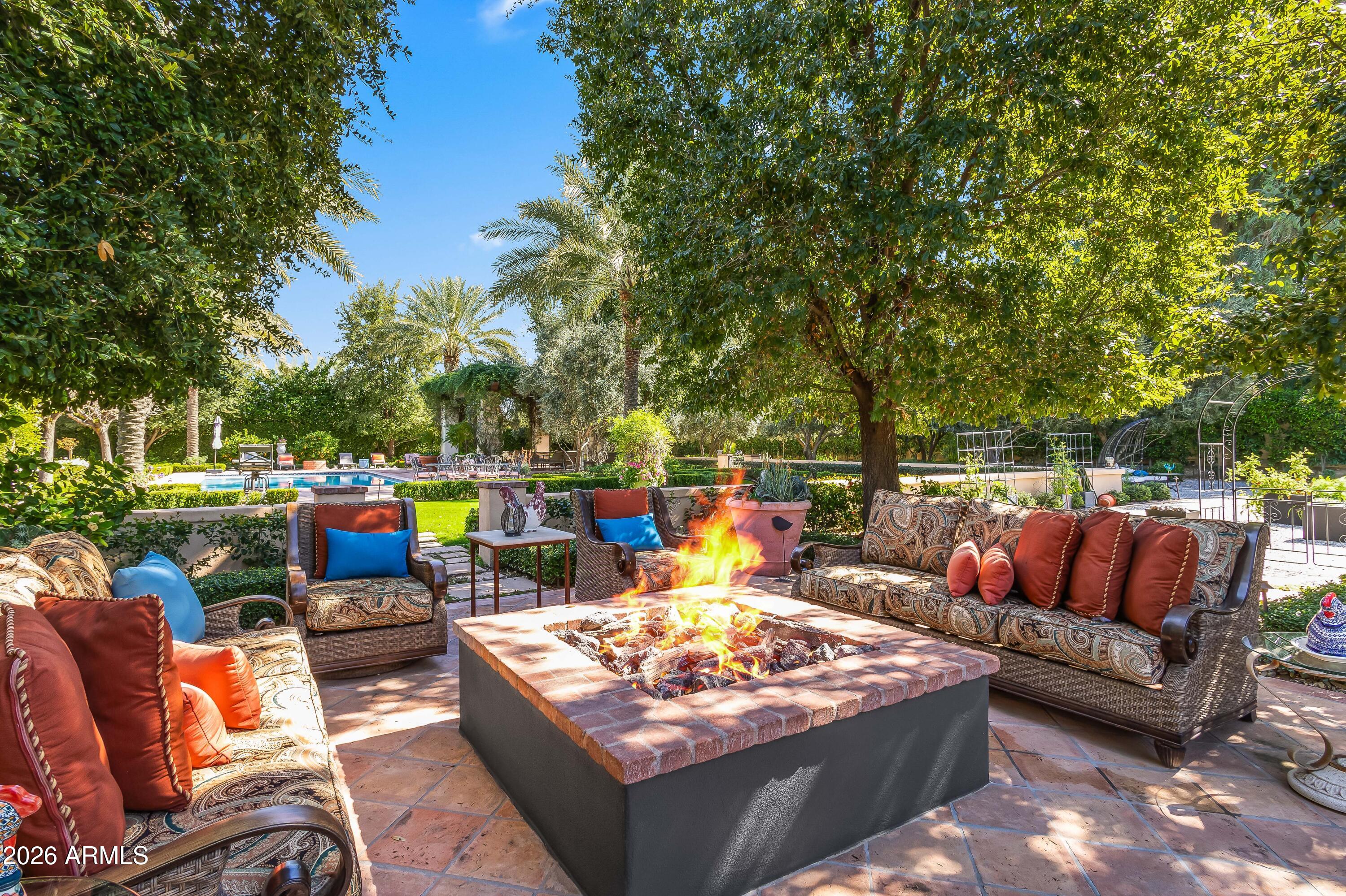 SQUAW PEAK ESTATES TR 1-4 - Residential