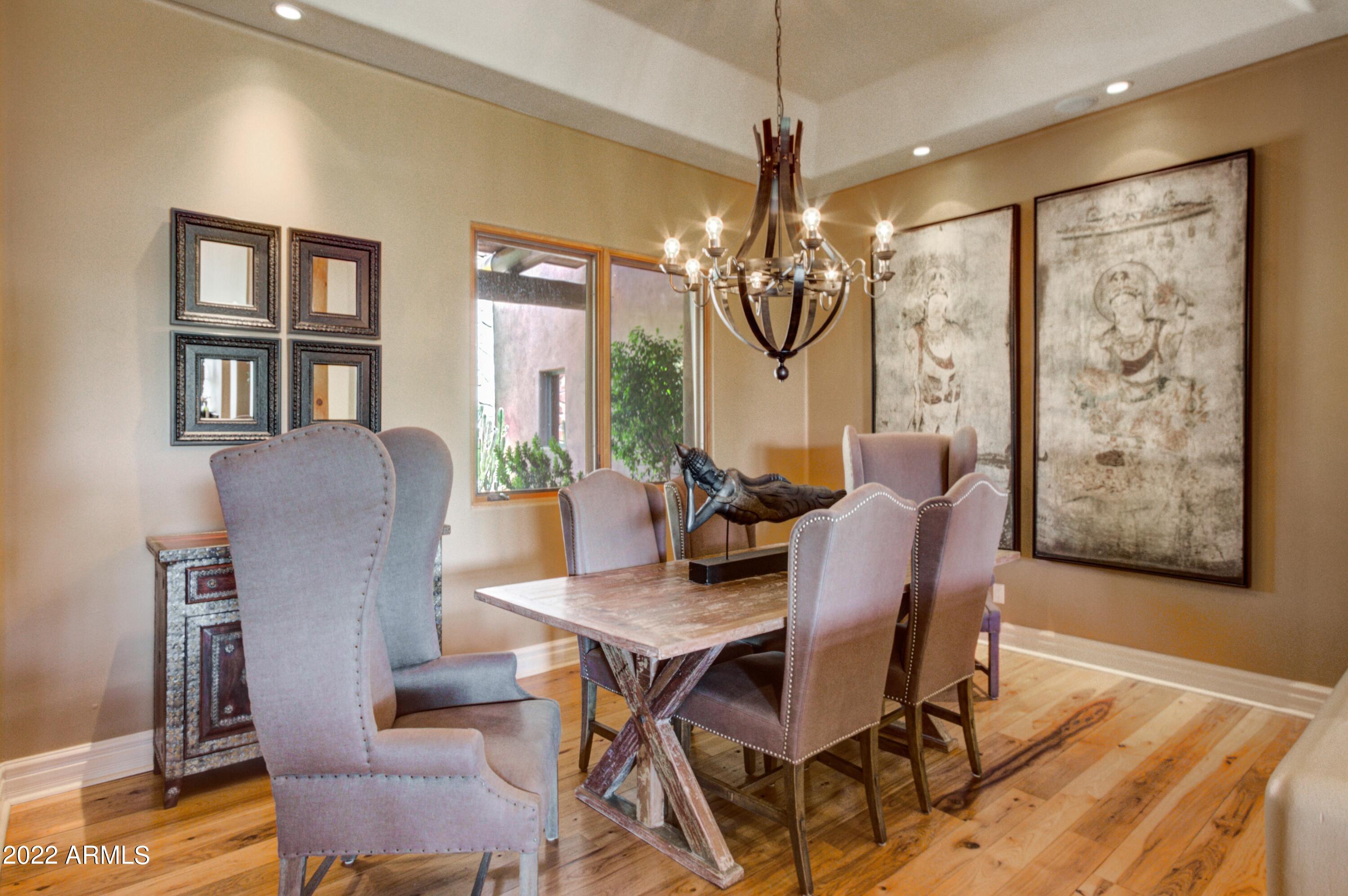 ESTANCIA - Residential