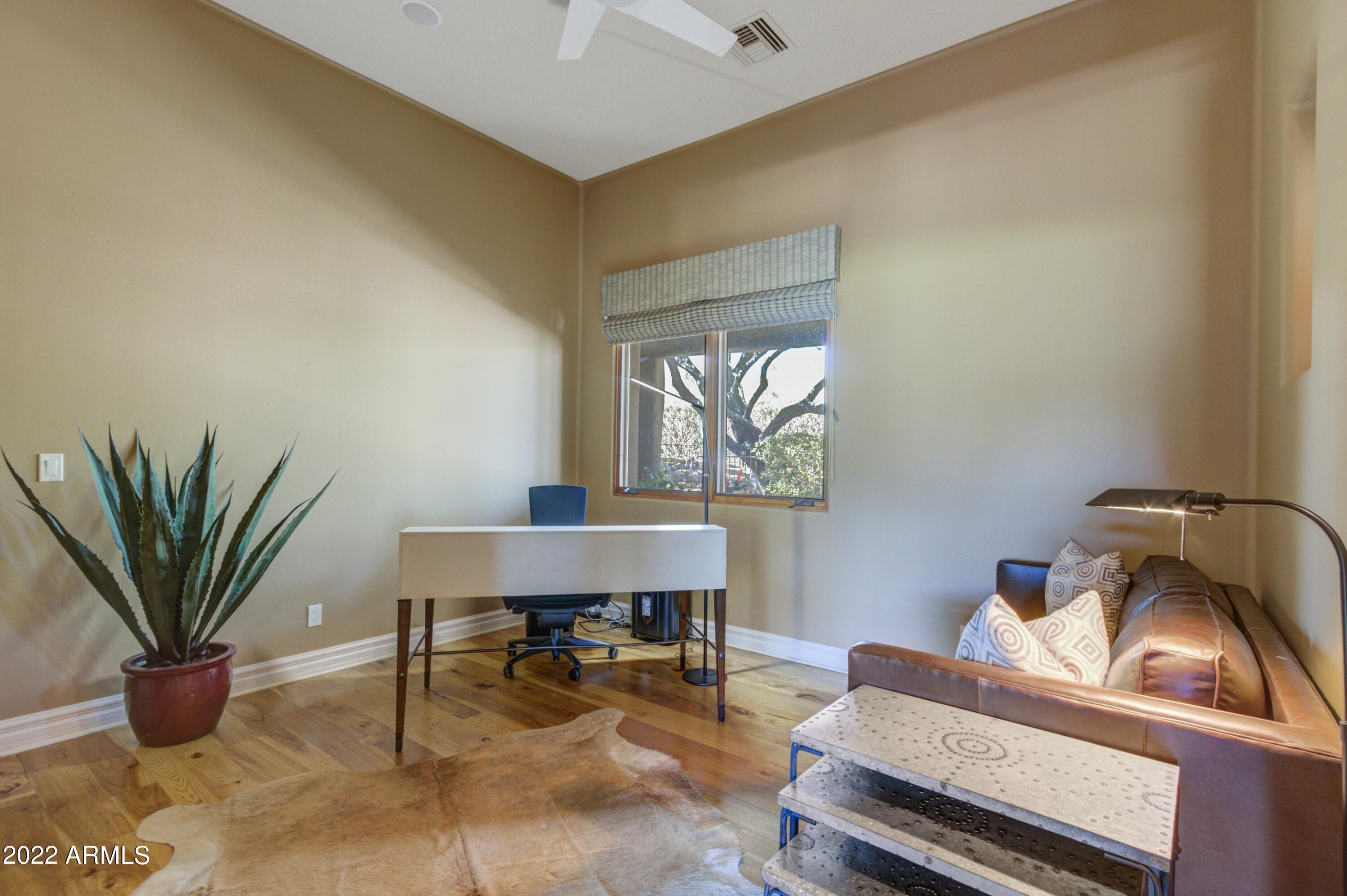 ESTANCIA - Residential